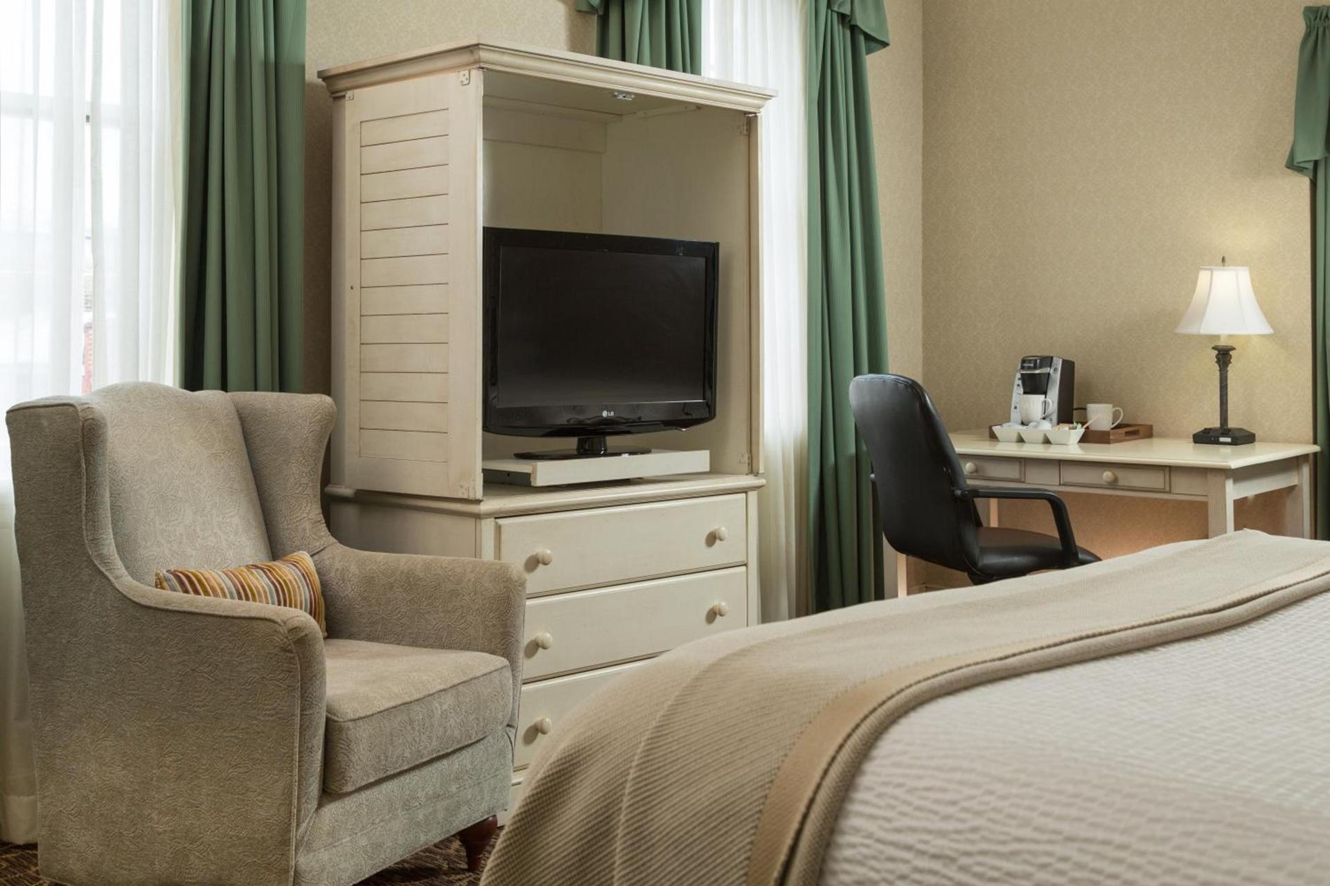 Linden Row Inn photo 21