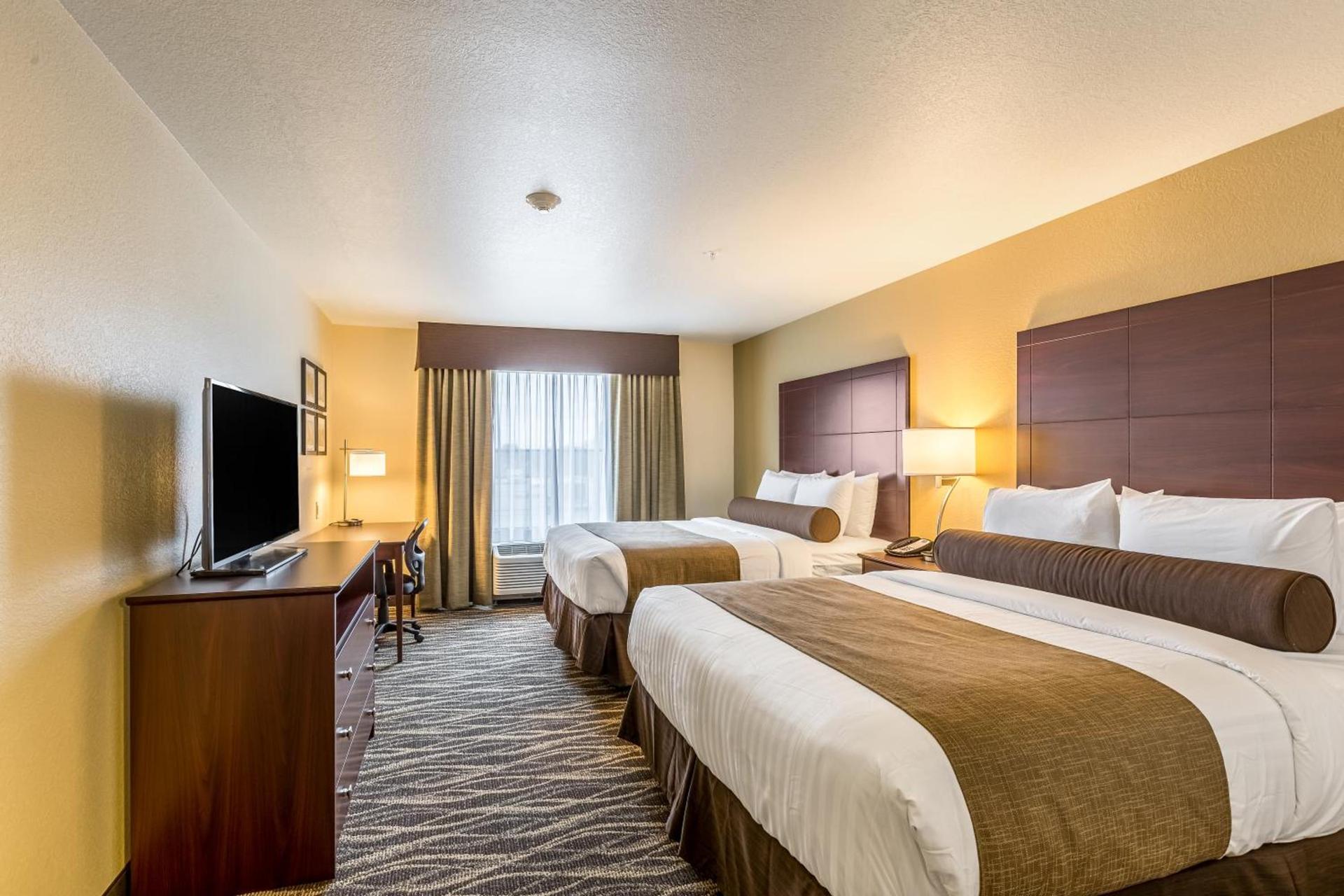 Cobblestone Hotel & Suites - Chippewa Falls photo 5