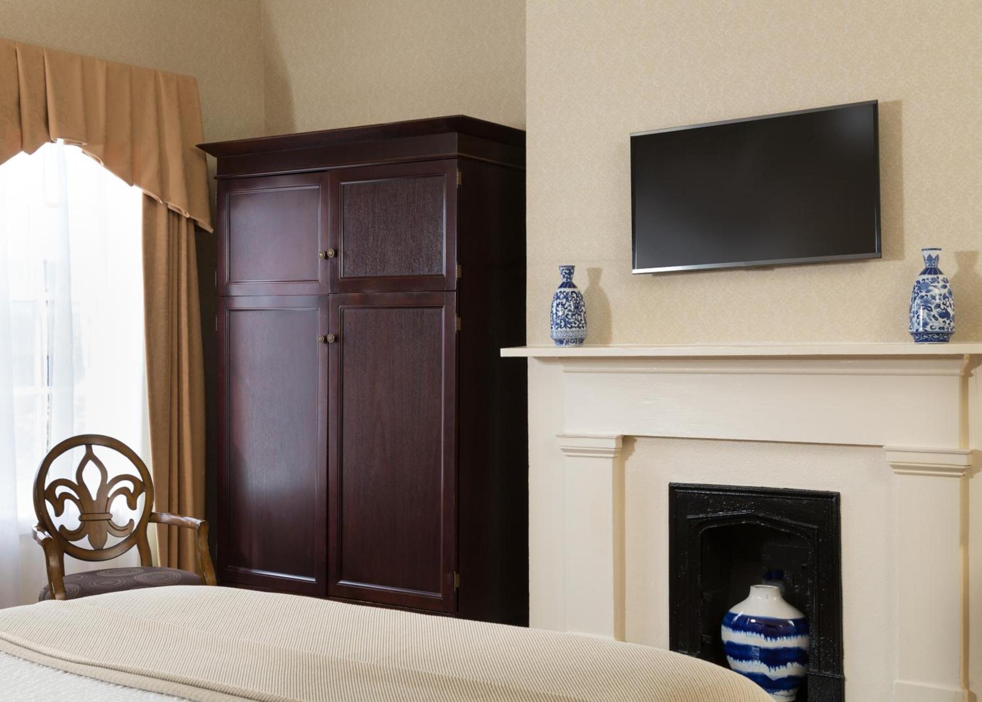 Linden Row Inn photo 18