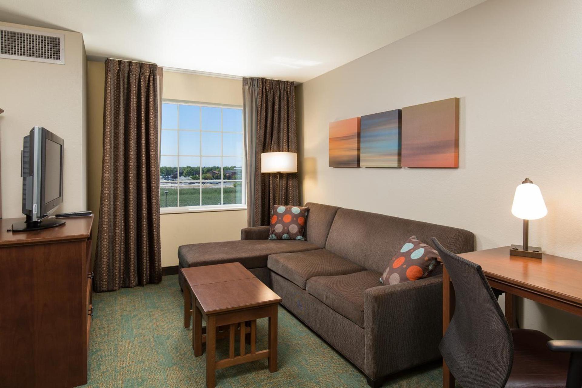 Staybridge Suites Sacramento-Folsom by IHG photo 7