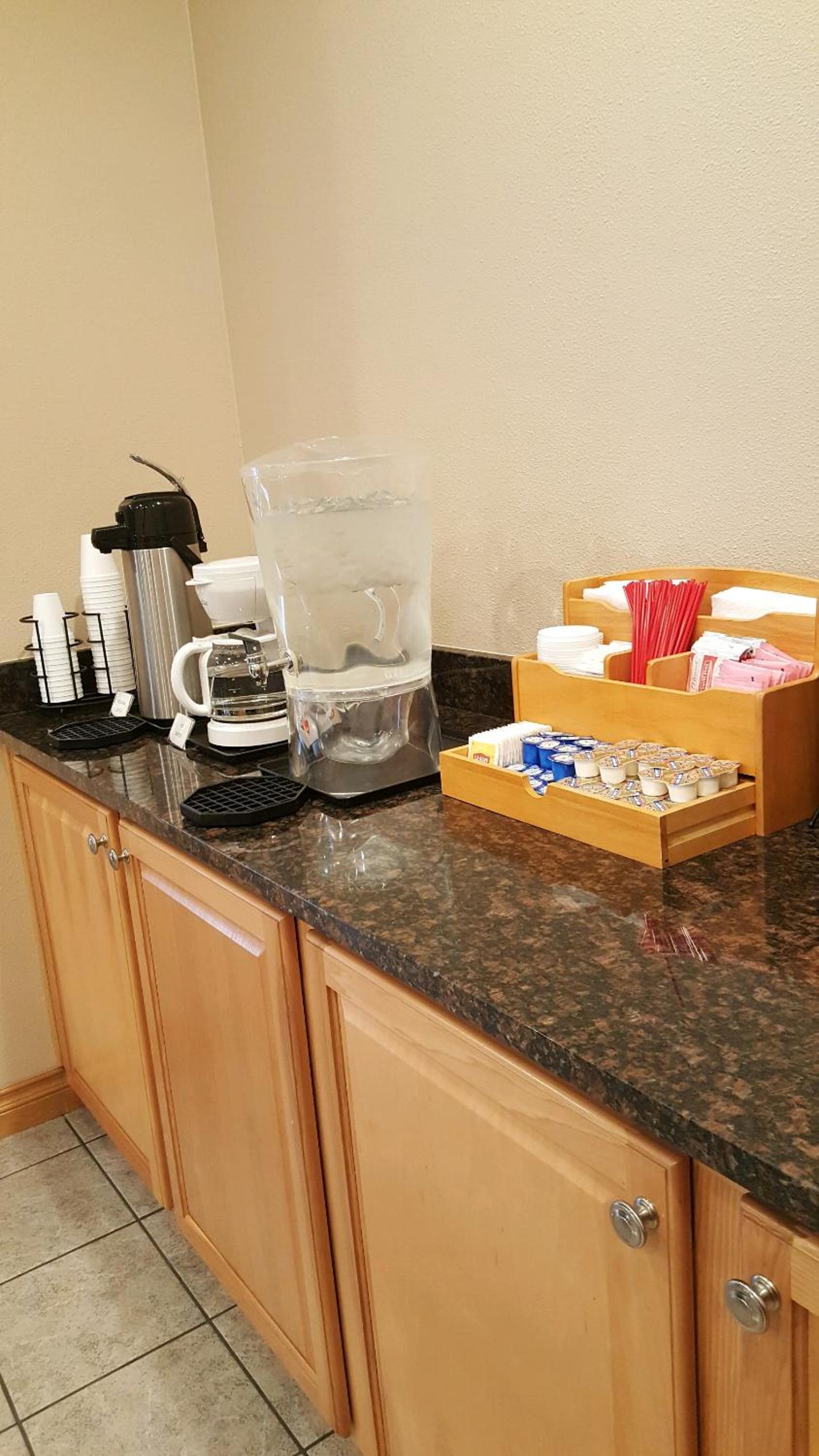 Port Angeles Inn photo 15