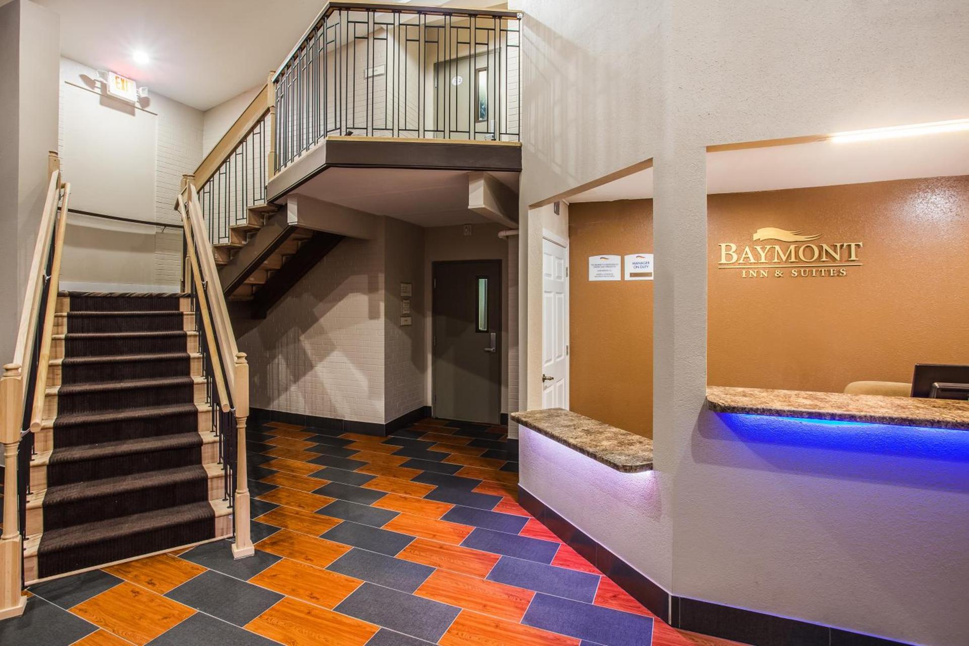 Baymont by Wyndham Appleton photo 25