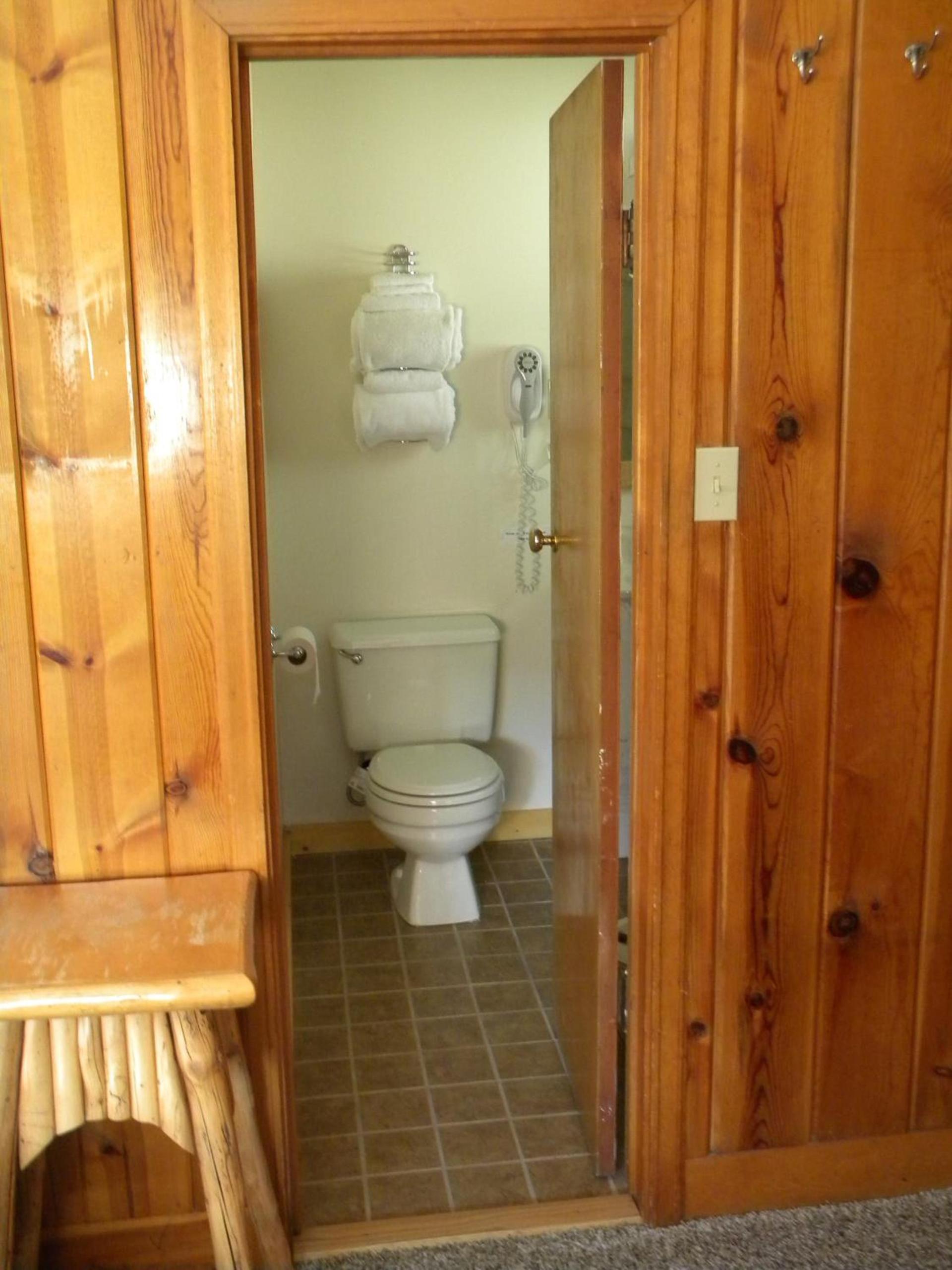 Trail Shop Inn photo 39