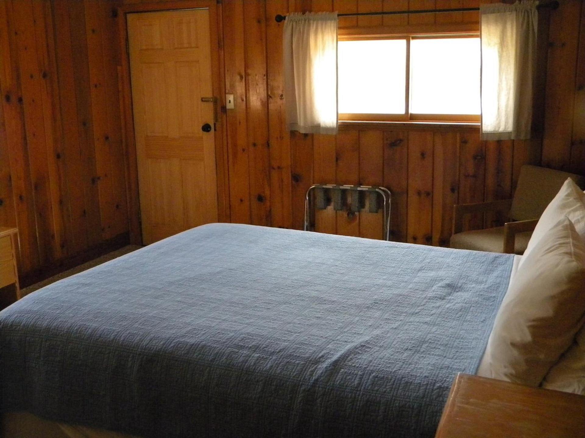 Trail Shop Inn photo 40