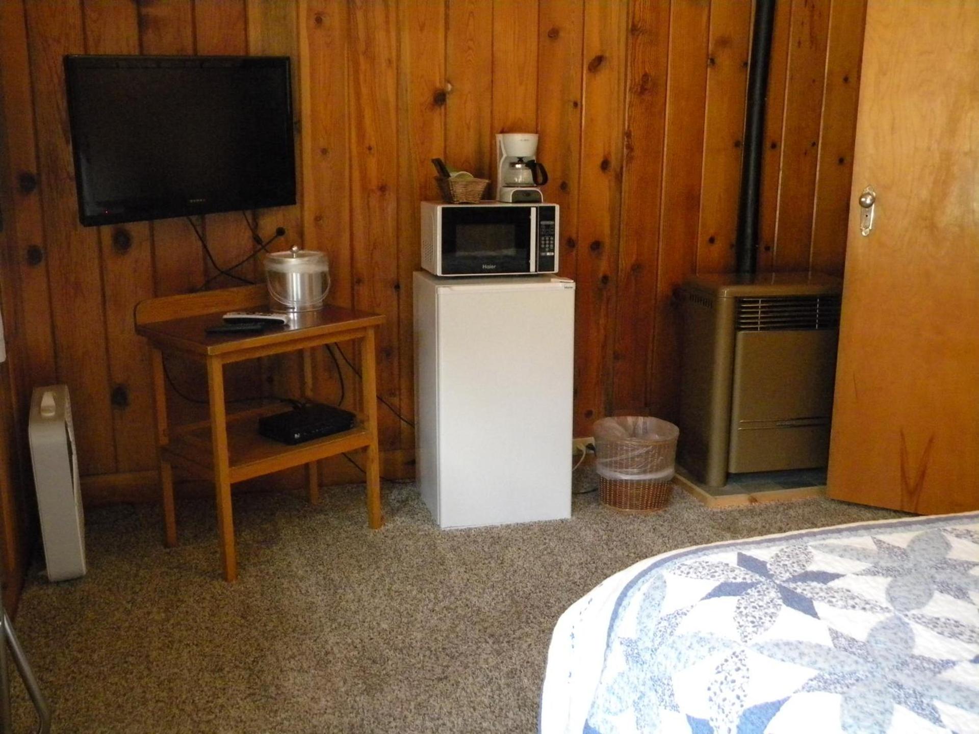 Trail Shop Inn photo 38