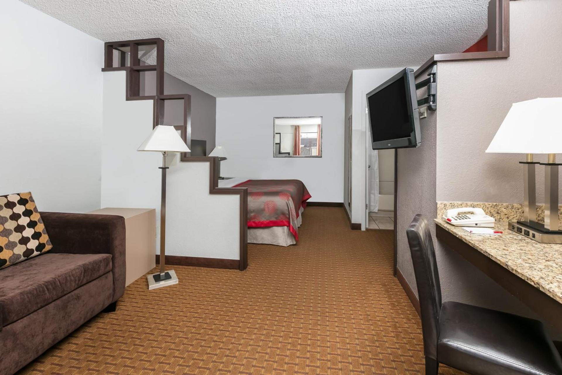 Ramada by Wyndham El Paso photo 40