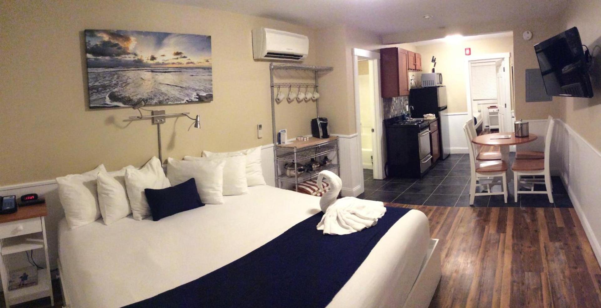 The Beachwood photo 46