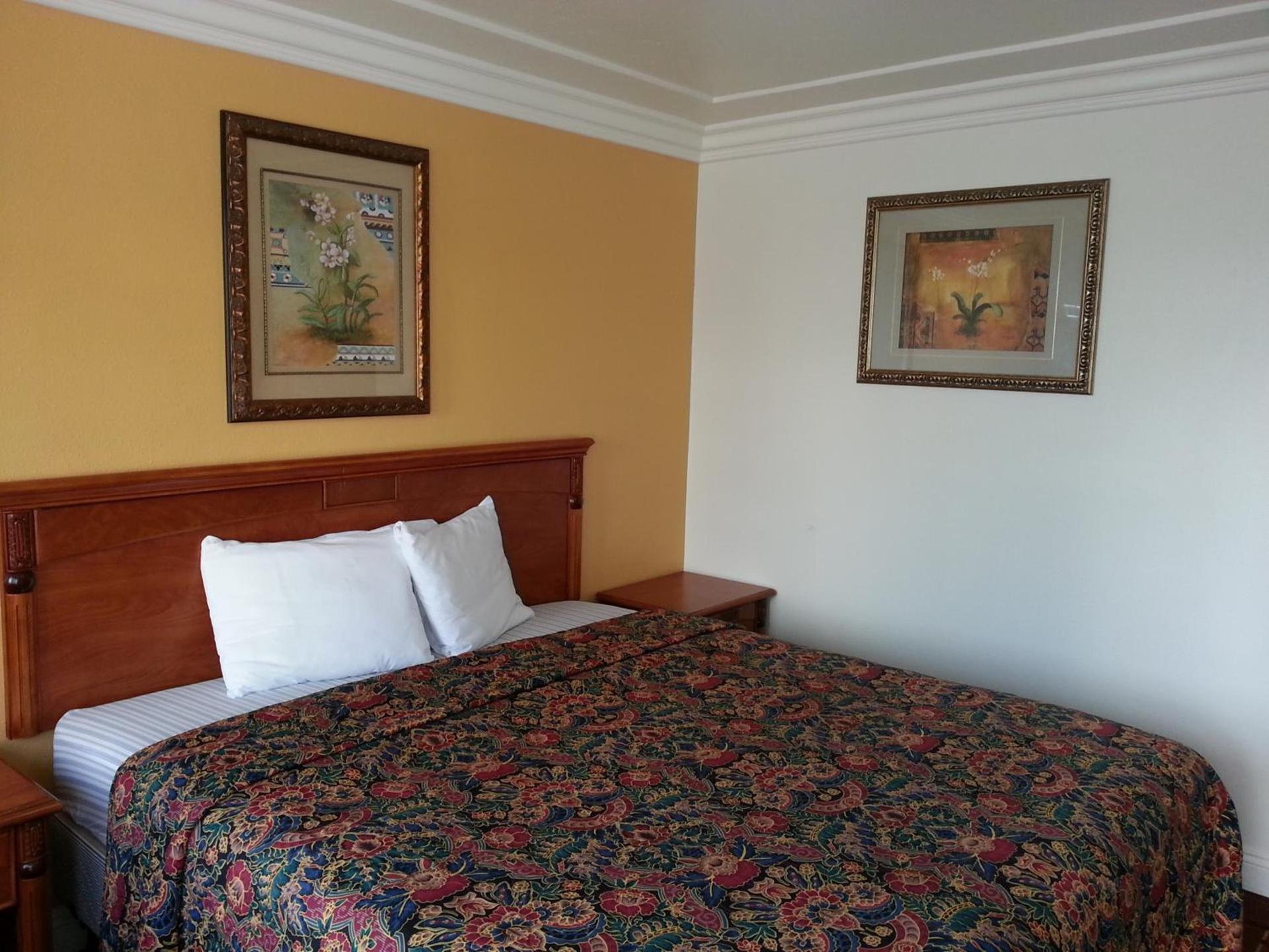 Flamingo Inn Long Beach photo 23