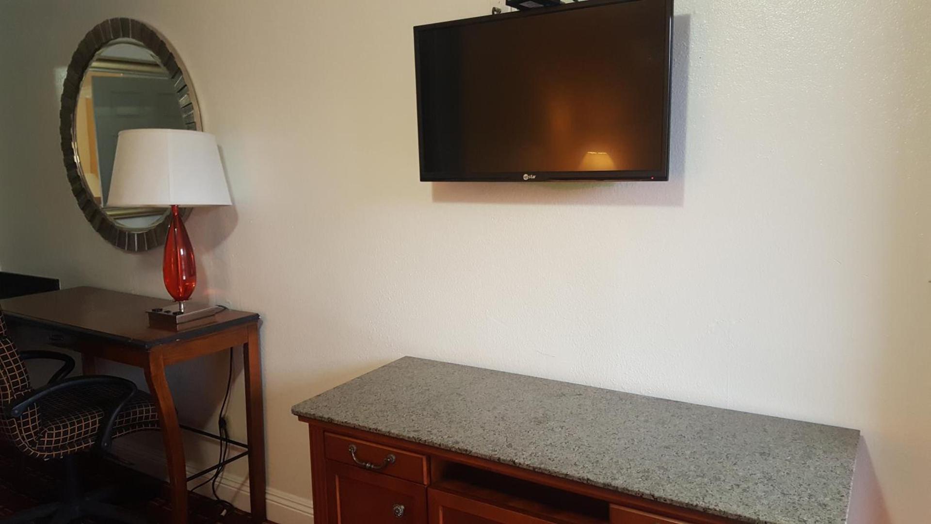 Flamingo Inn Long Beach photo 7