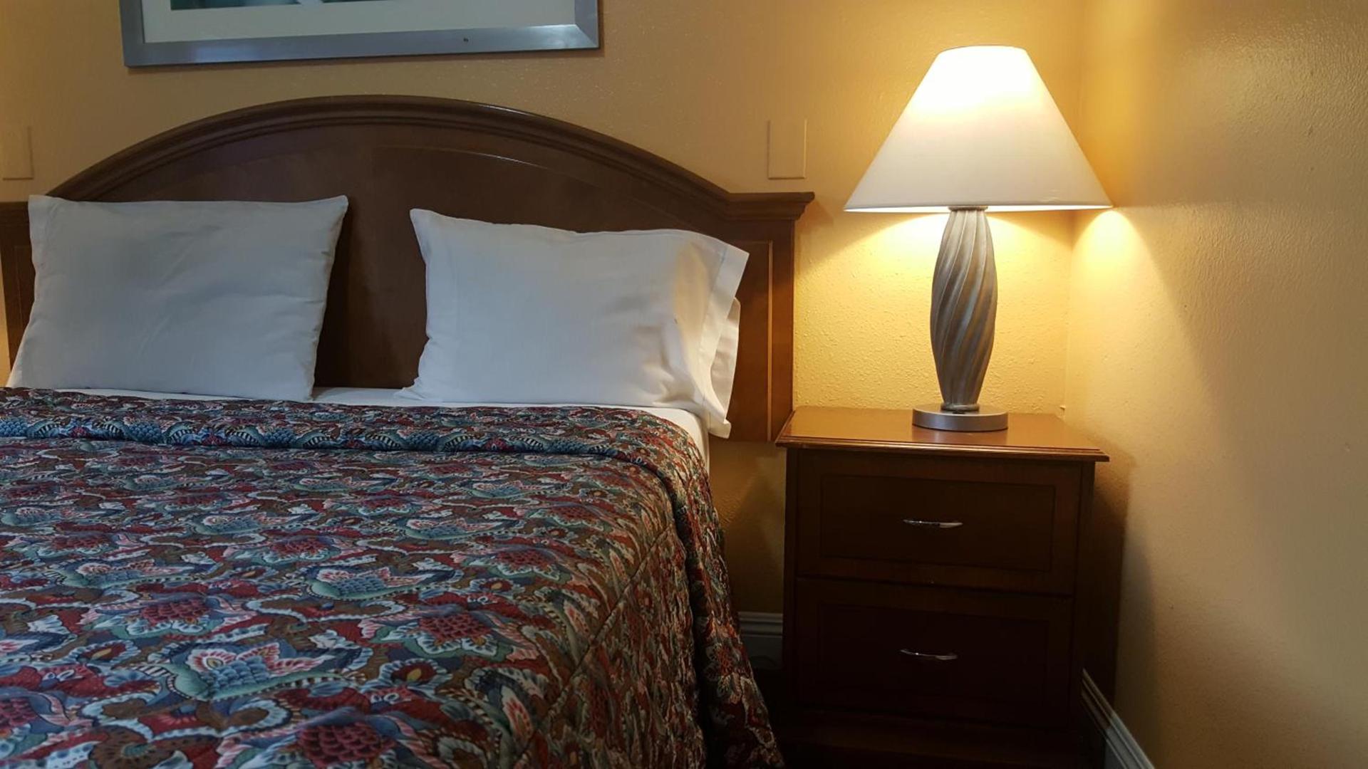 Flamingo Inn Long Beach photo 12