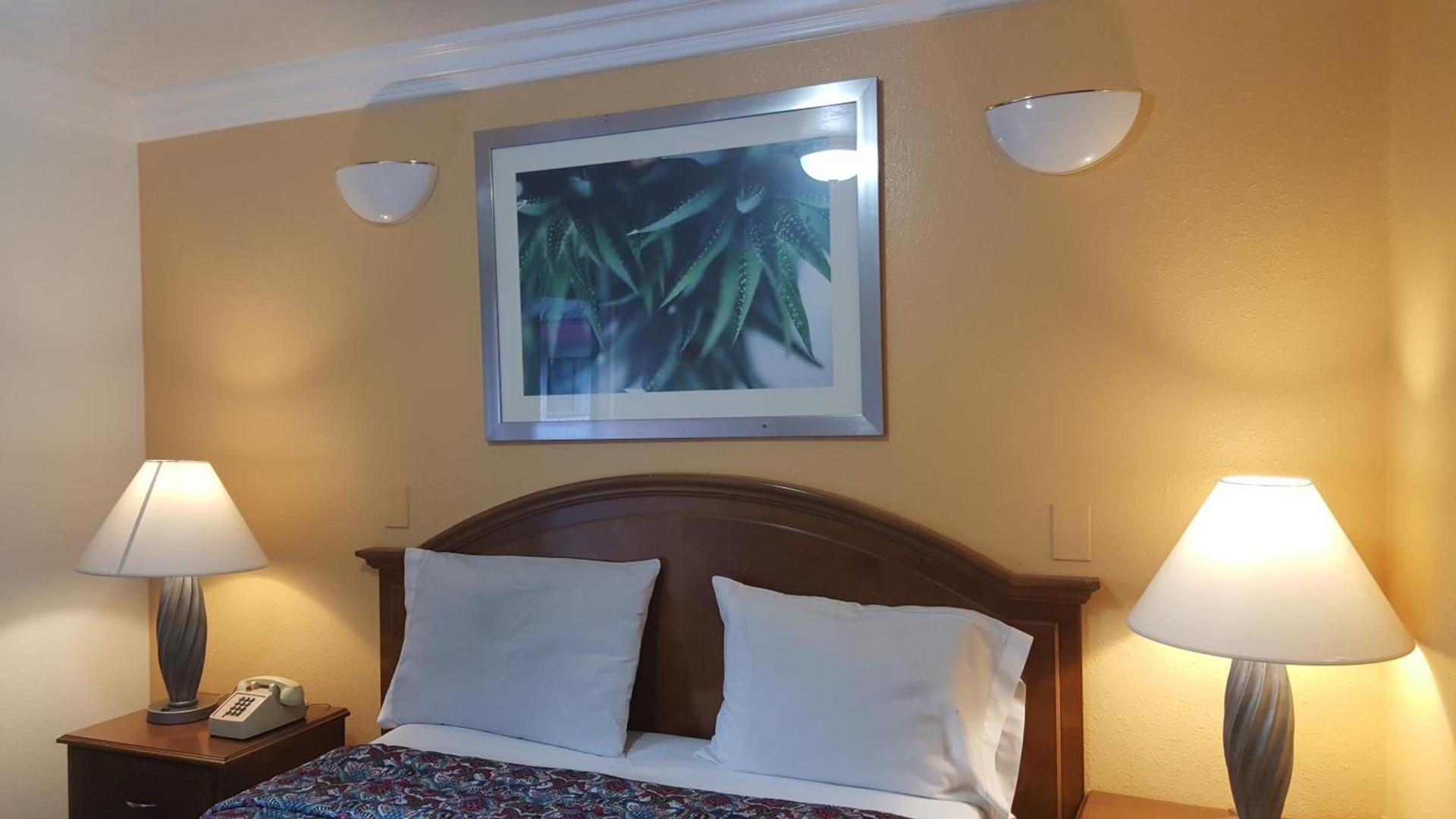 Flamingo Inn Long Beach photo 14