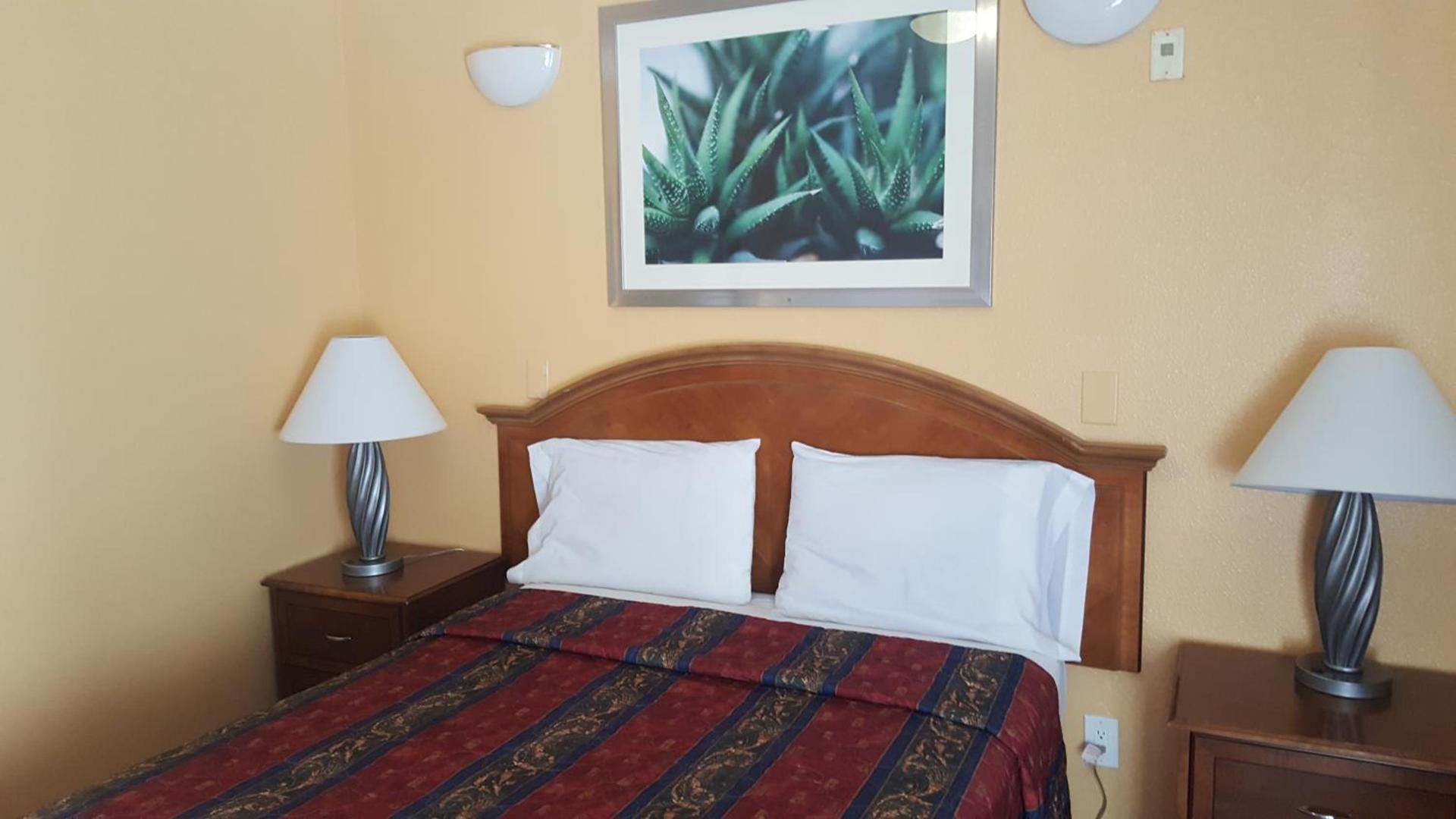 Flamingo Inn Long Beach photo 18