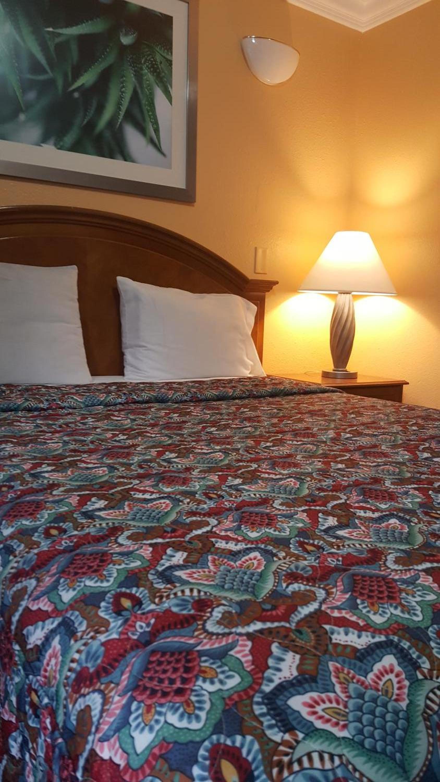 Flamingo Inn Long Beach photo 6