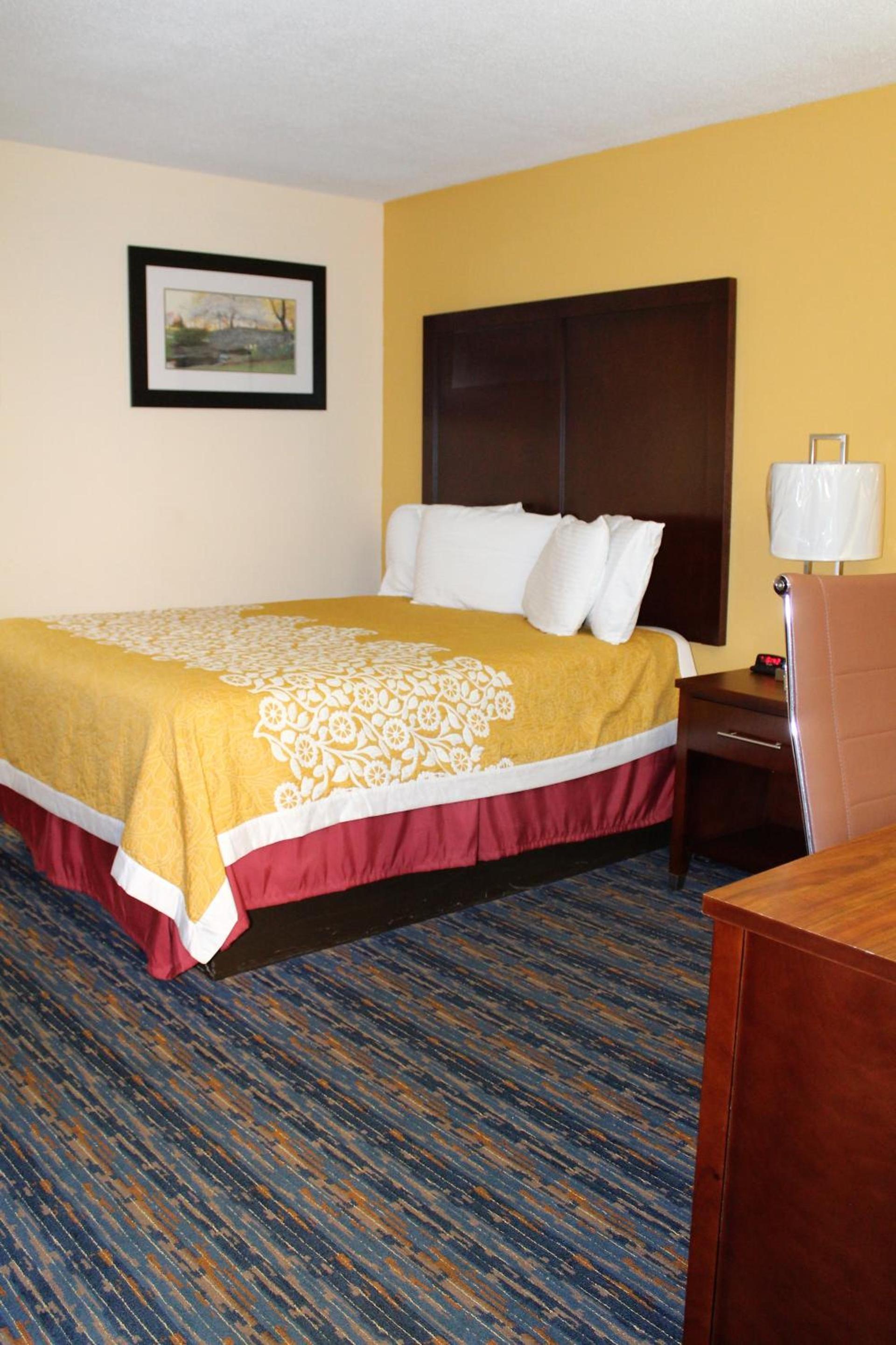 Bluegrass Inn photo 13