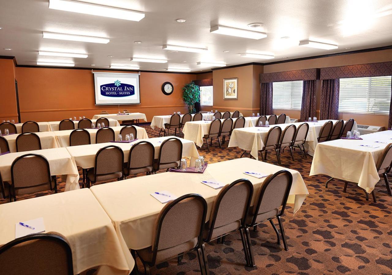 Crystal Inn Hotel & Suites - Midvalley photo 8