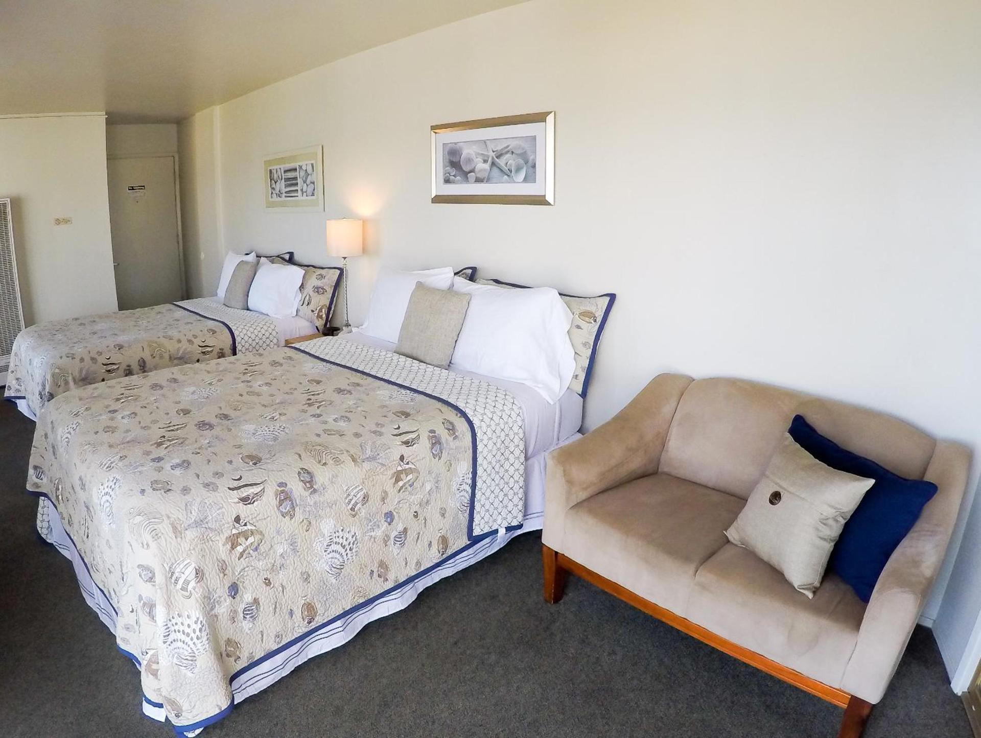 Capitola Beach Suites photo 9