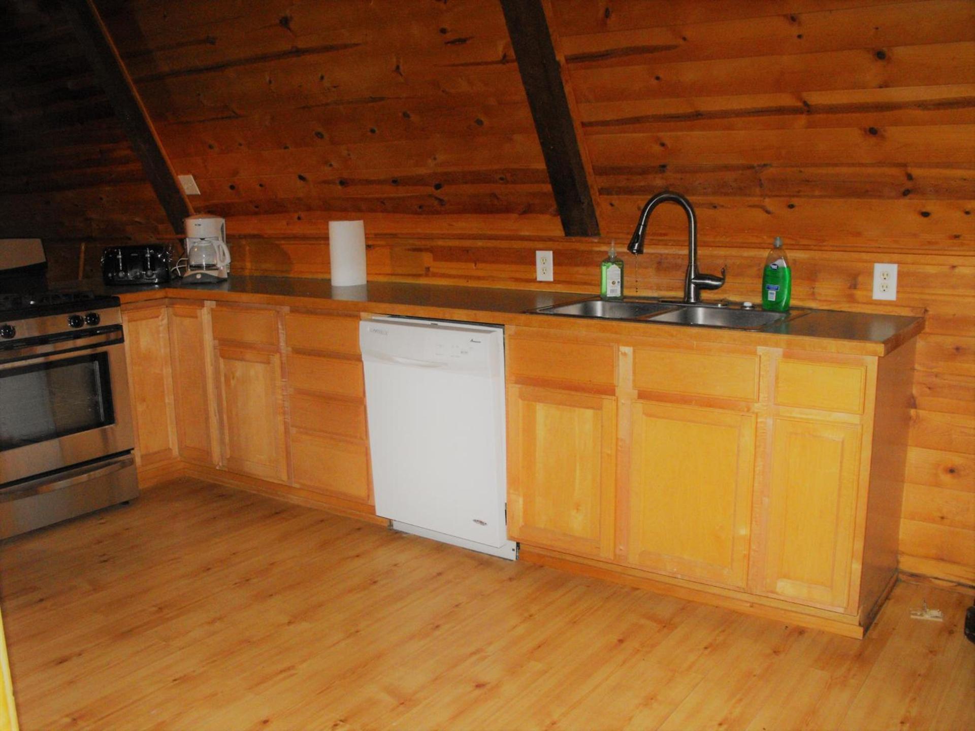 Eagle Crater Lake Inn photo 13