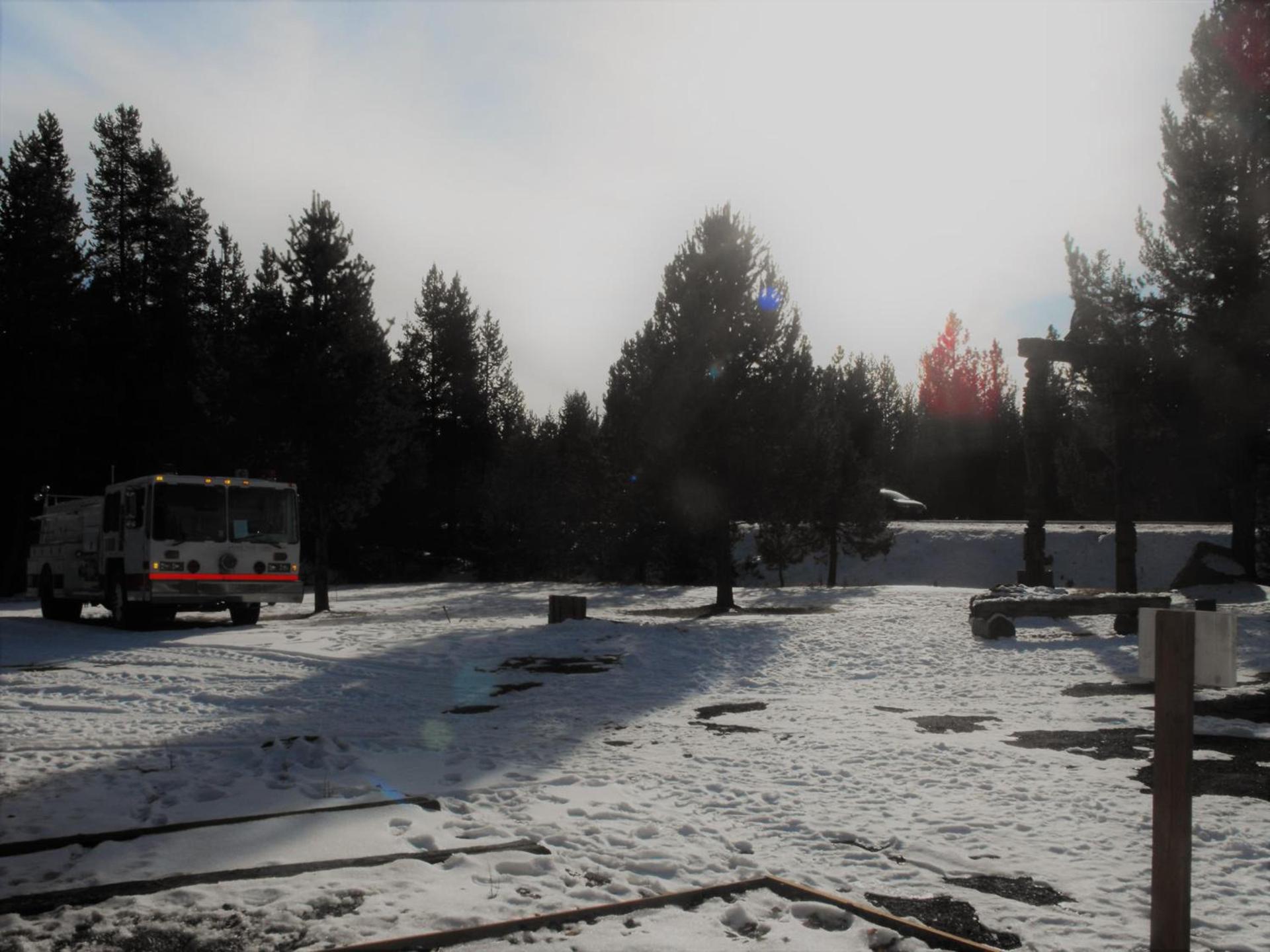 Eagle Crater Lake Inn photo 16