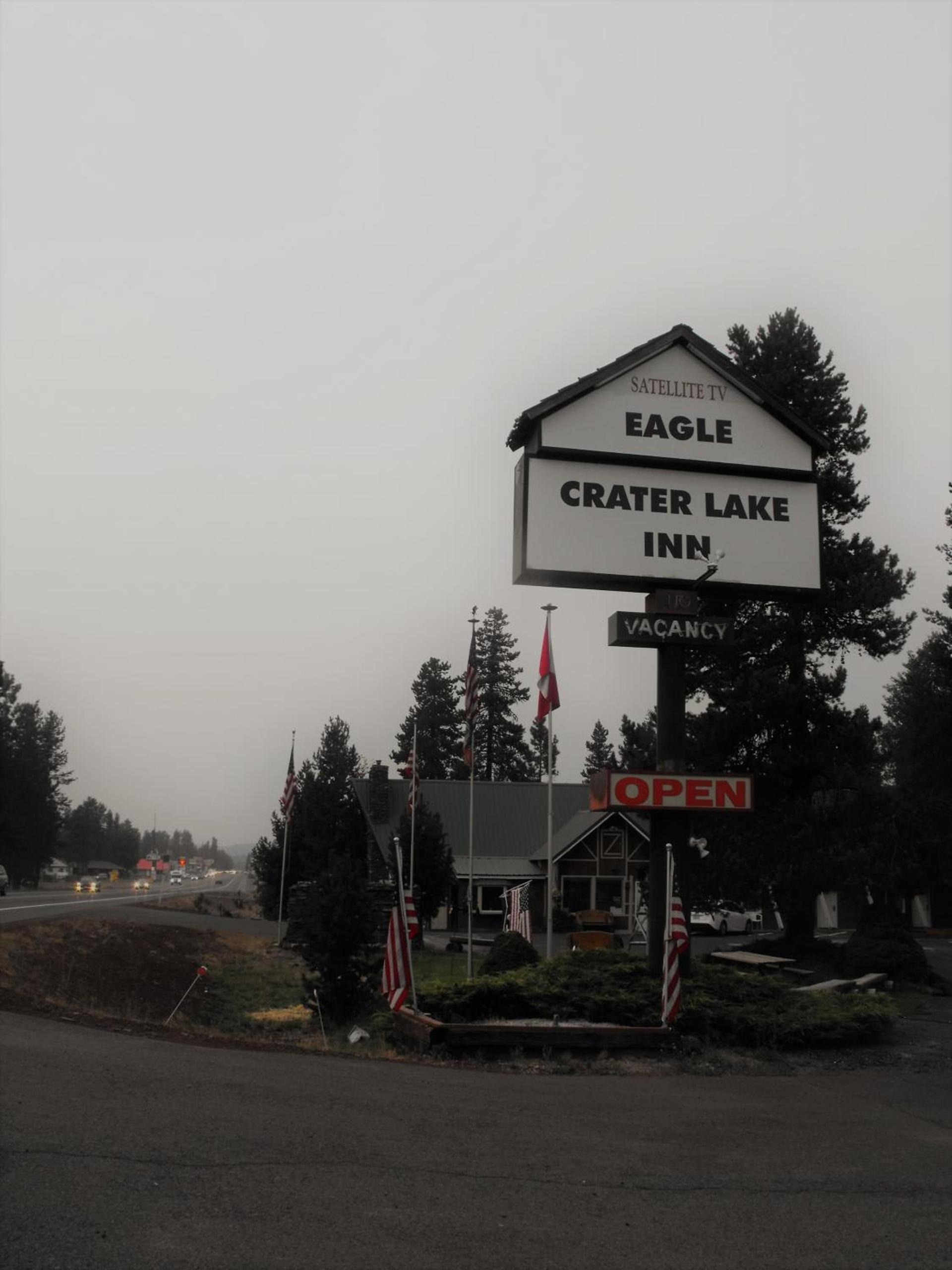 Eagle Crater Lake Inn photo 22