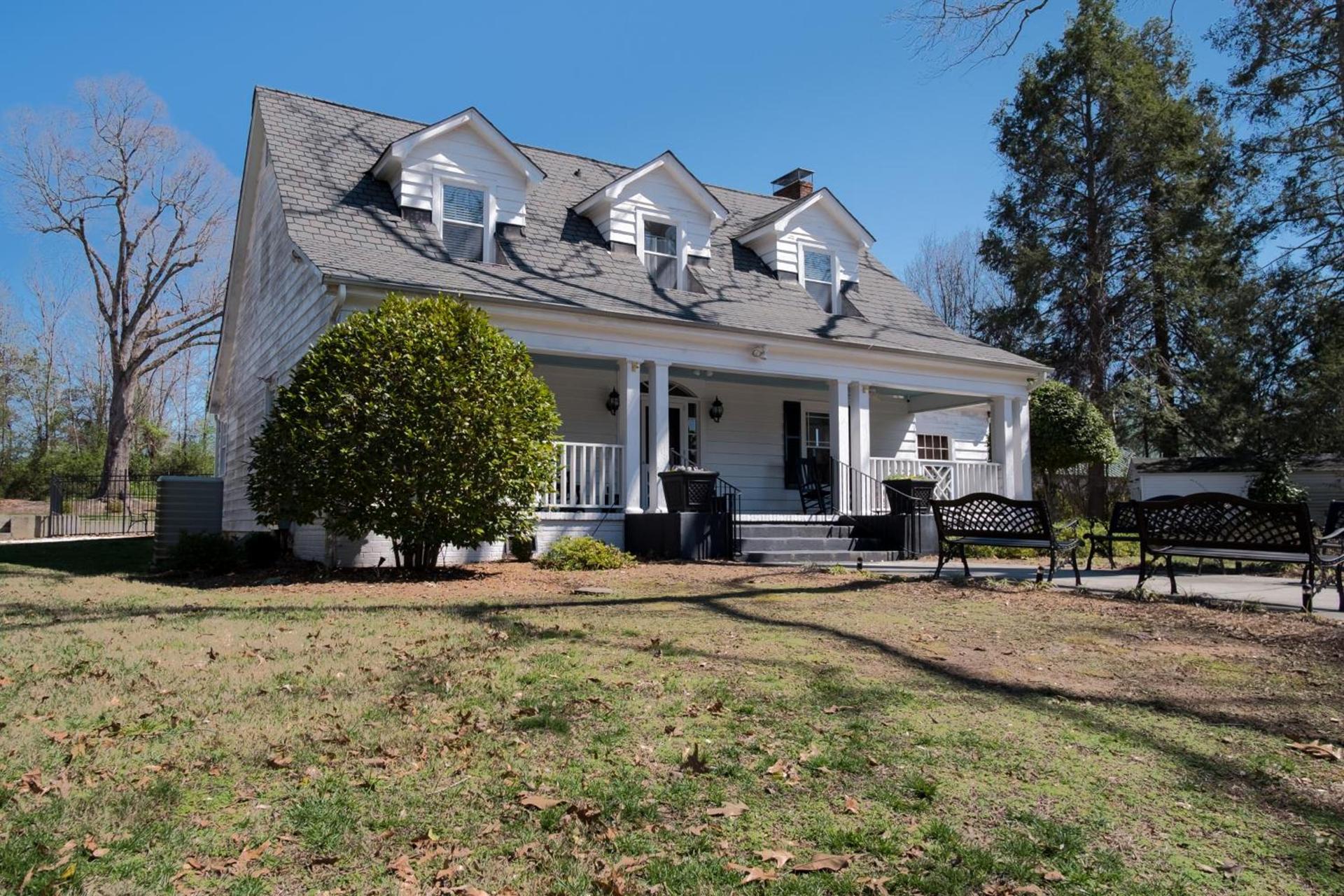 Swamp Rabbit Inn Travelers Rest photo 41