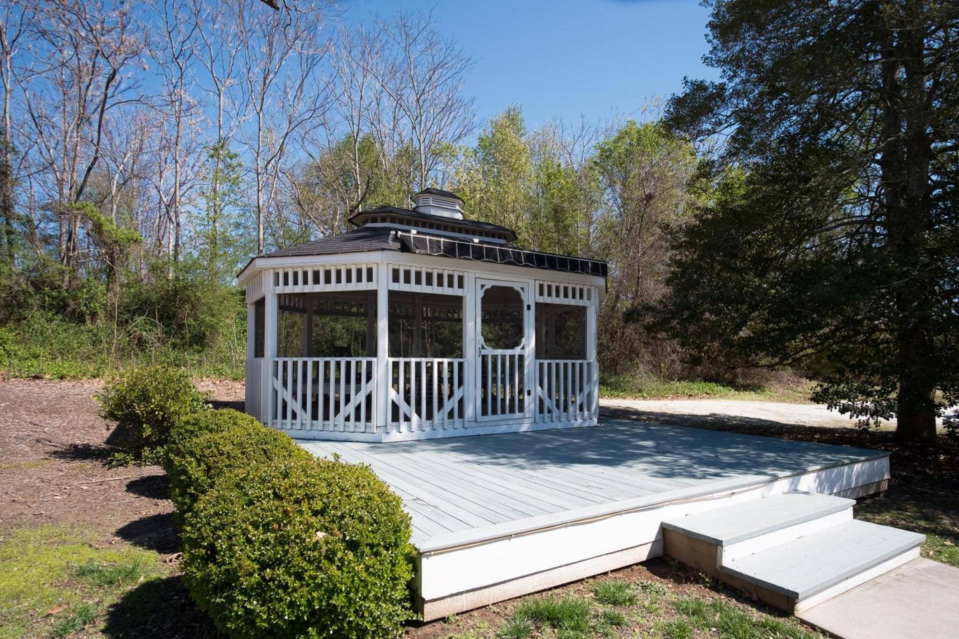 Swamp Rabbit Inn Travelers Rest photo 43