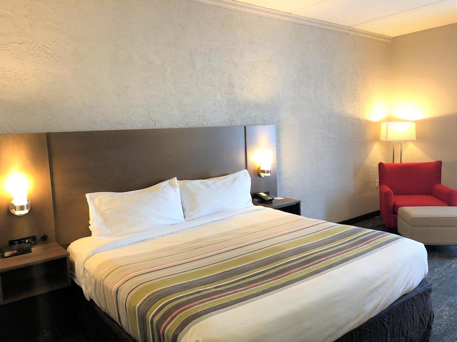 Country Inn & Suites by Radisson, Mt Pleasant-Racine West, WI photo 47