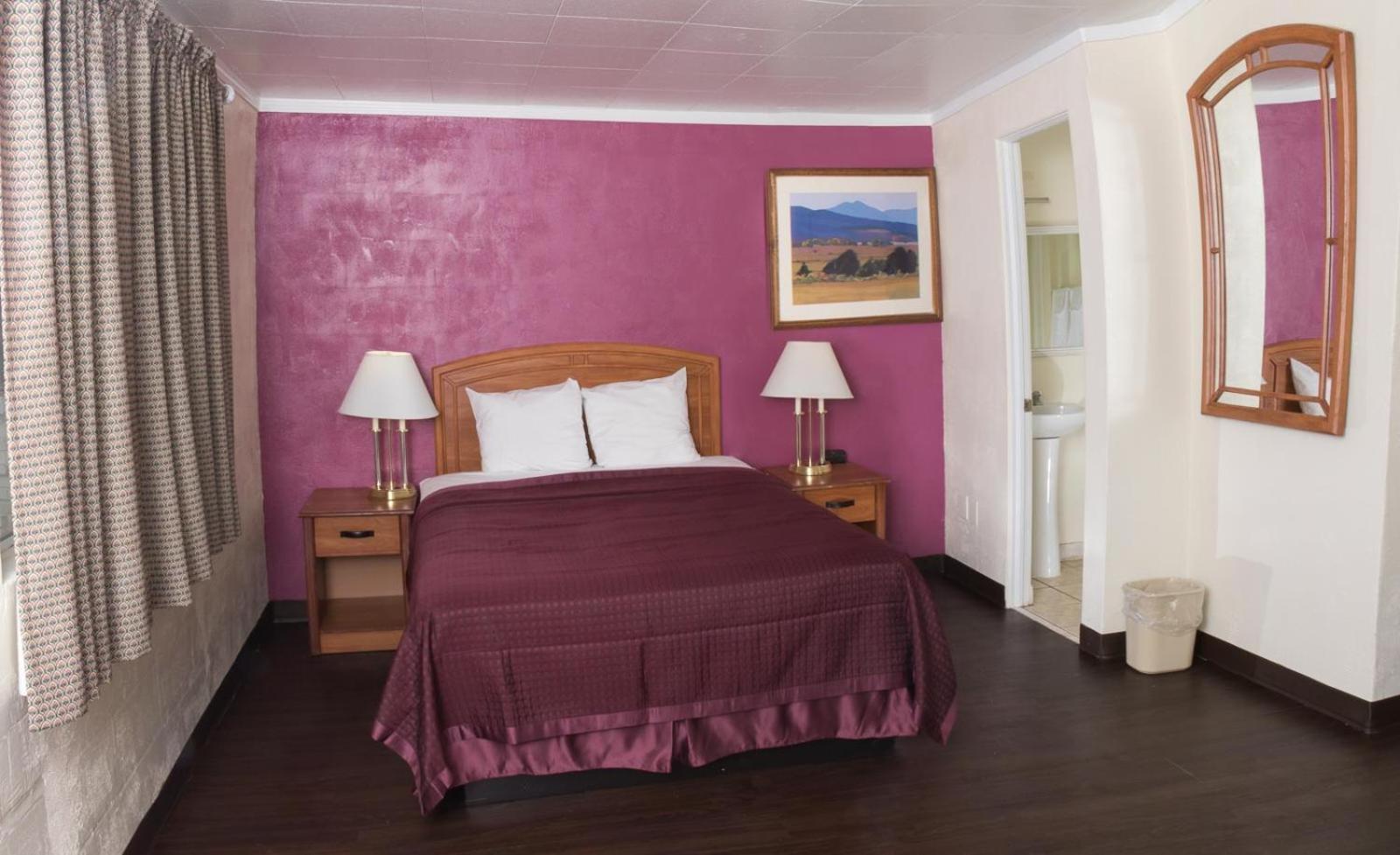 Budget Inn photo 10