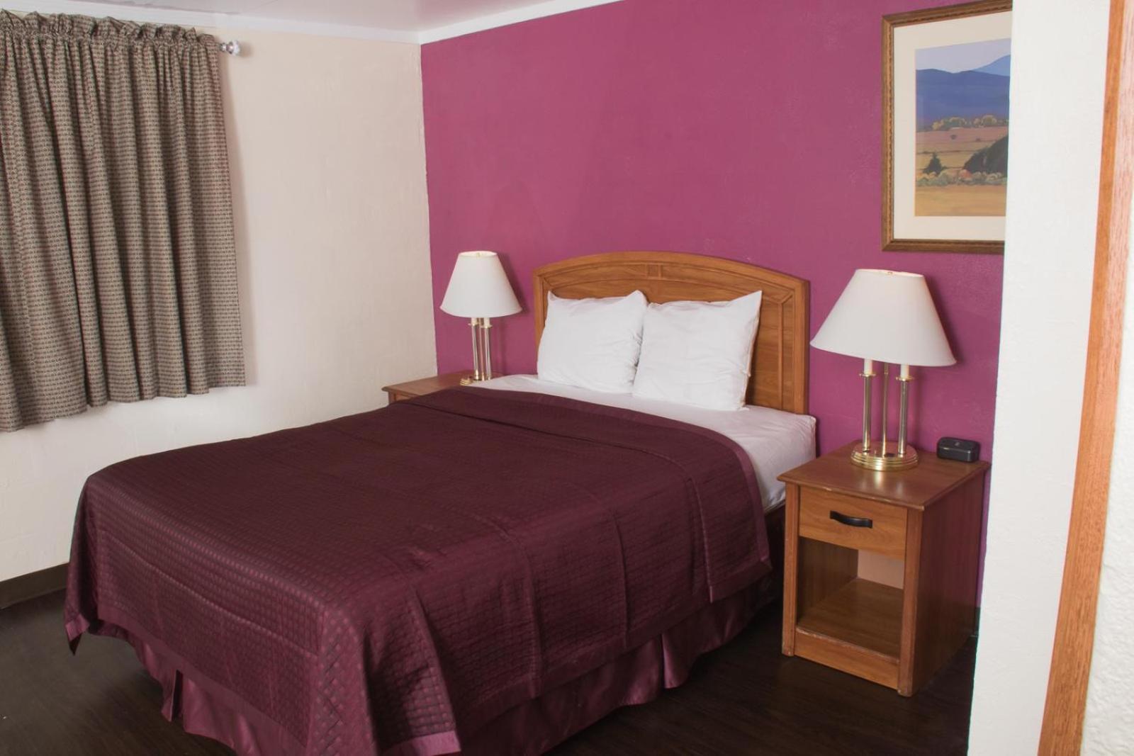 Budget Inn photo 8