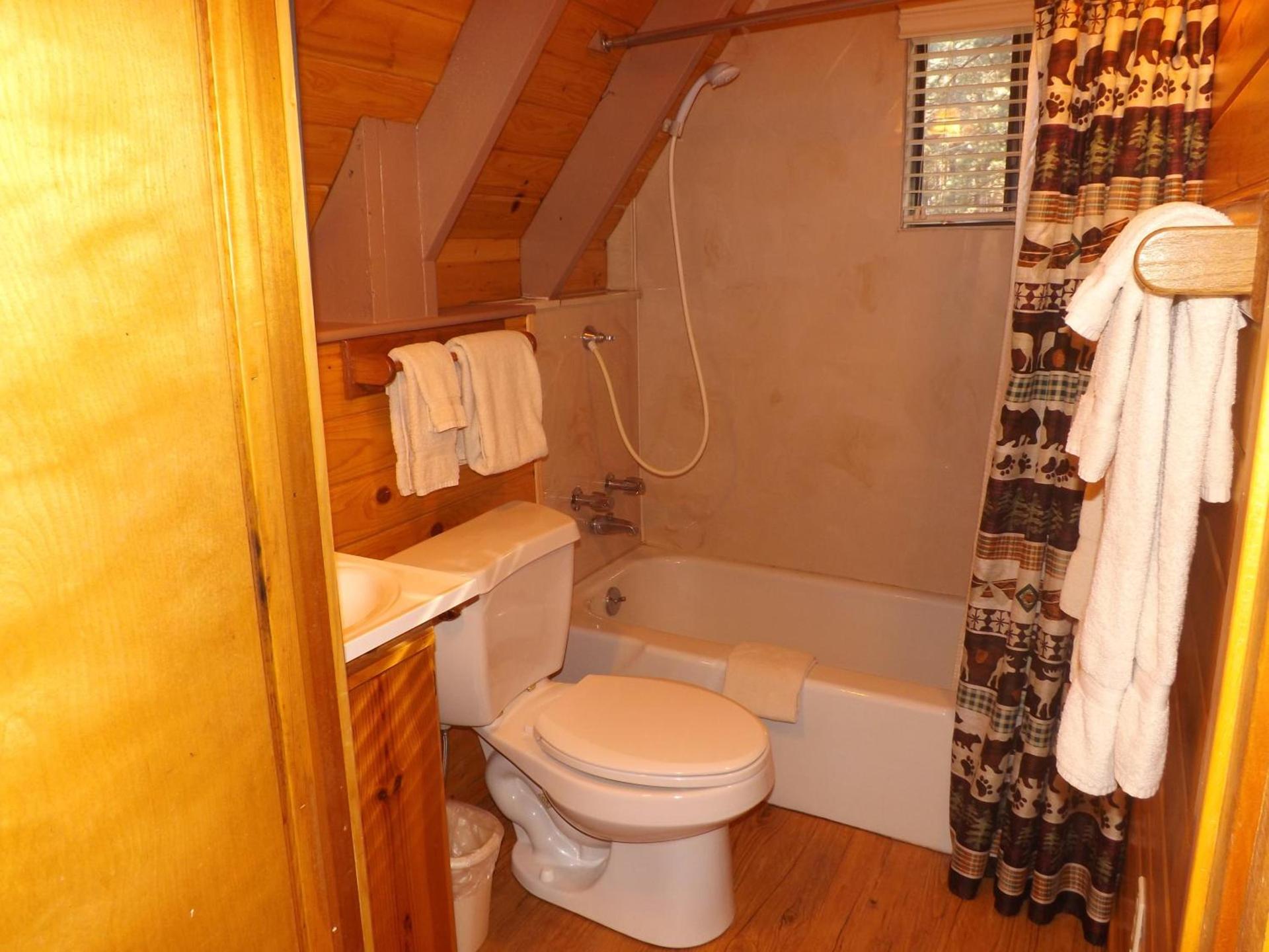 Arizona Mountain Inn & Cabins photo 62