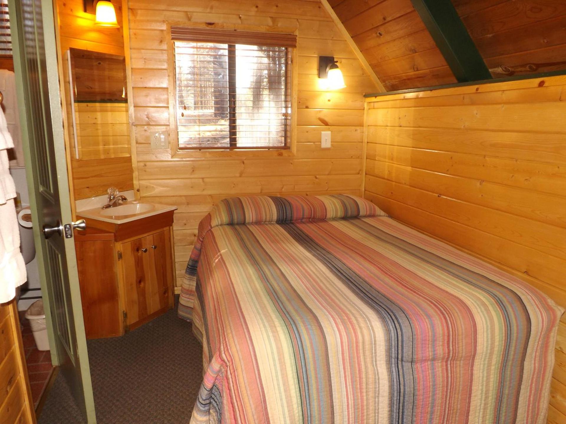 Arizona Mountain Inn & Cabins photo 40