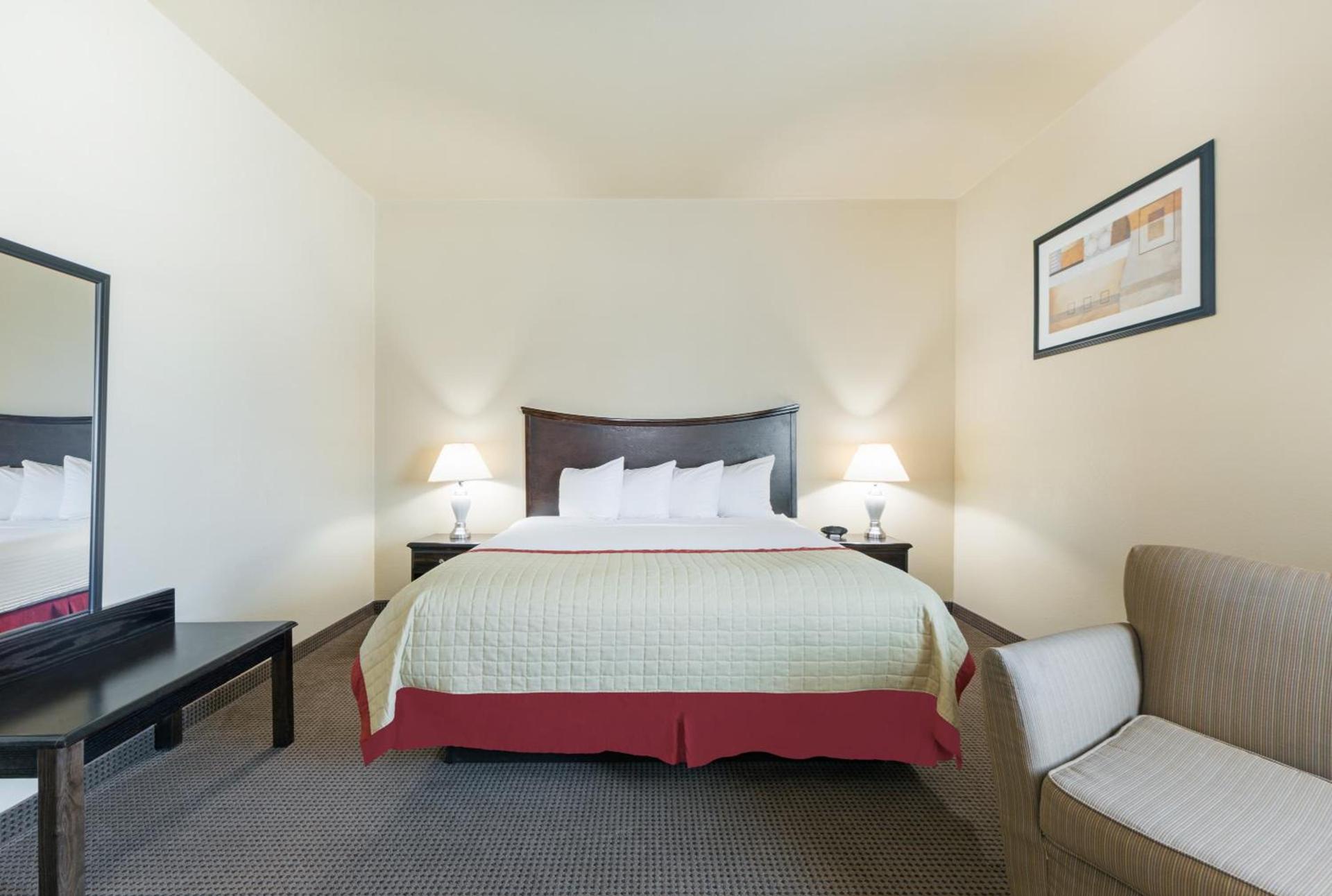 Baymont by Wyndham Perryton photo 4