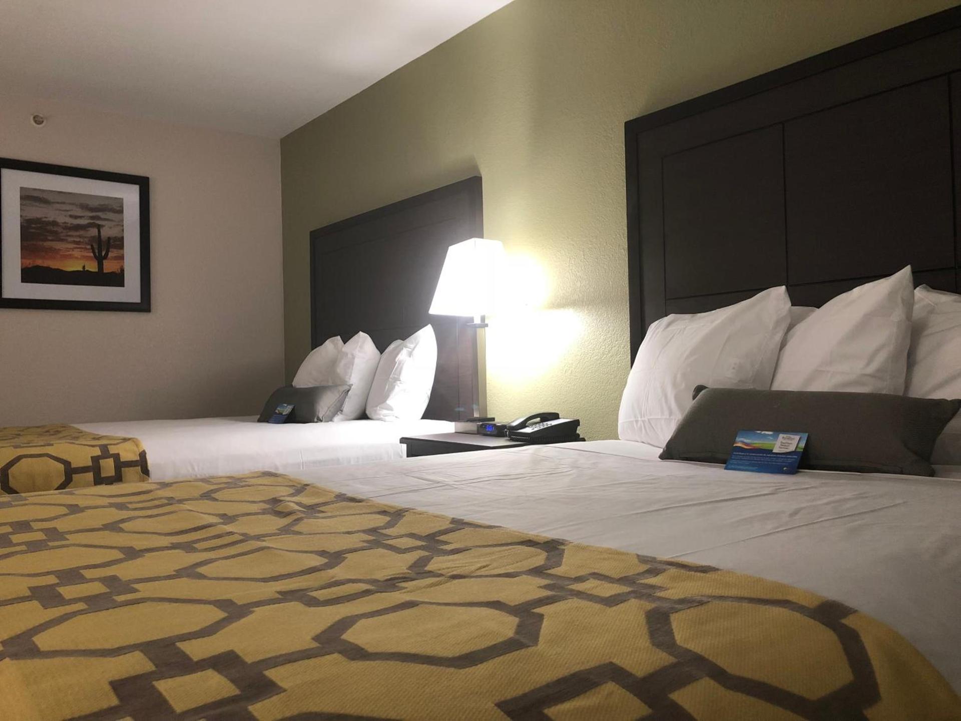 Baymont by Wyndham Phoenix I-10 near 51st Ave photo 42