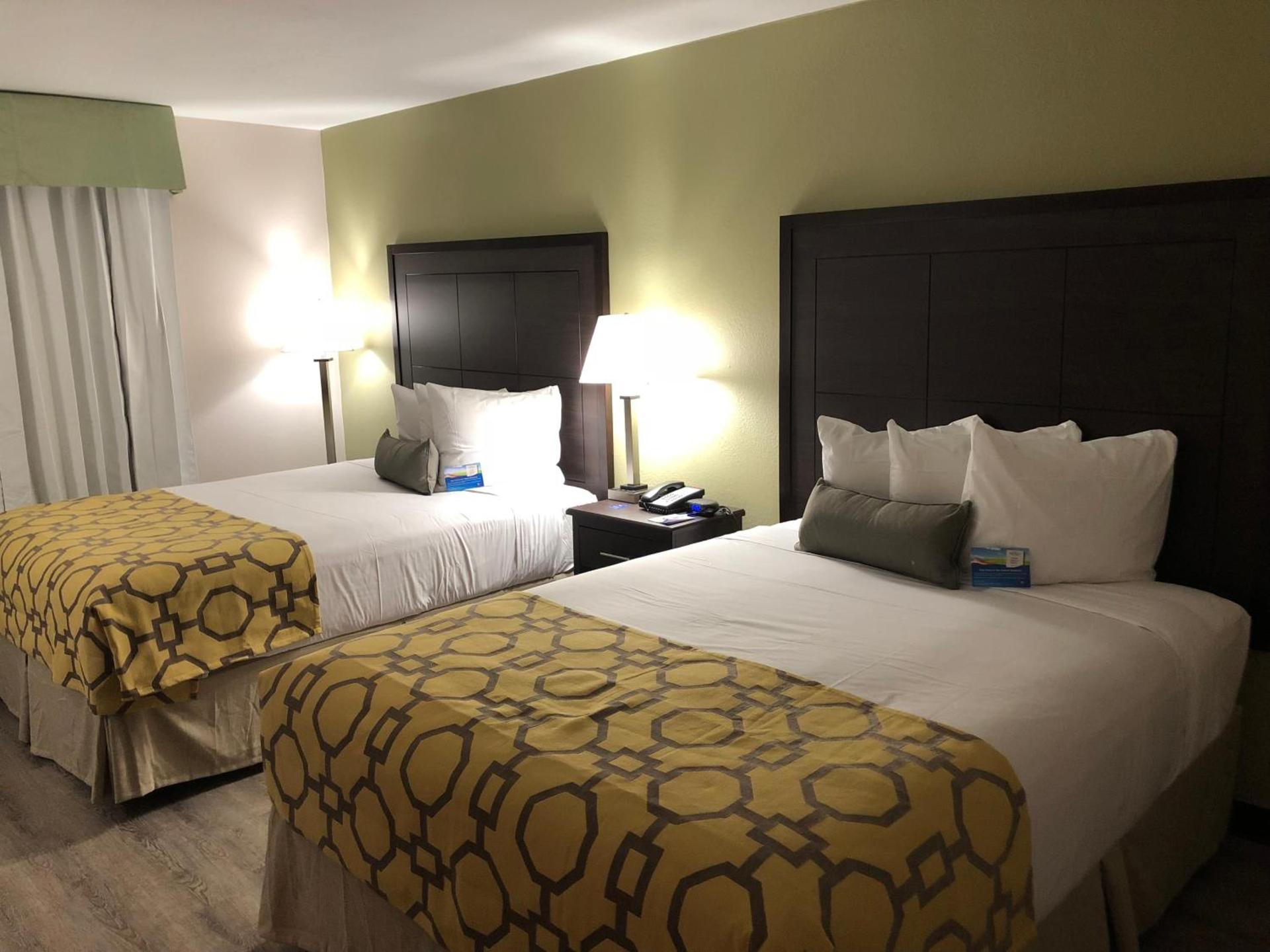 Baymont by Wyndham Phoenix I-10 near 51st Ave photo 57