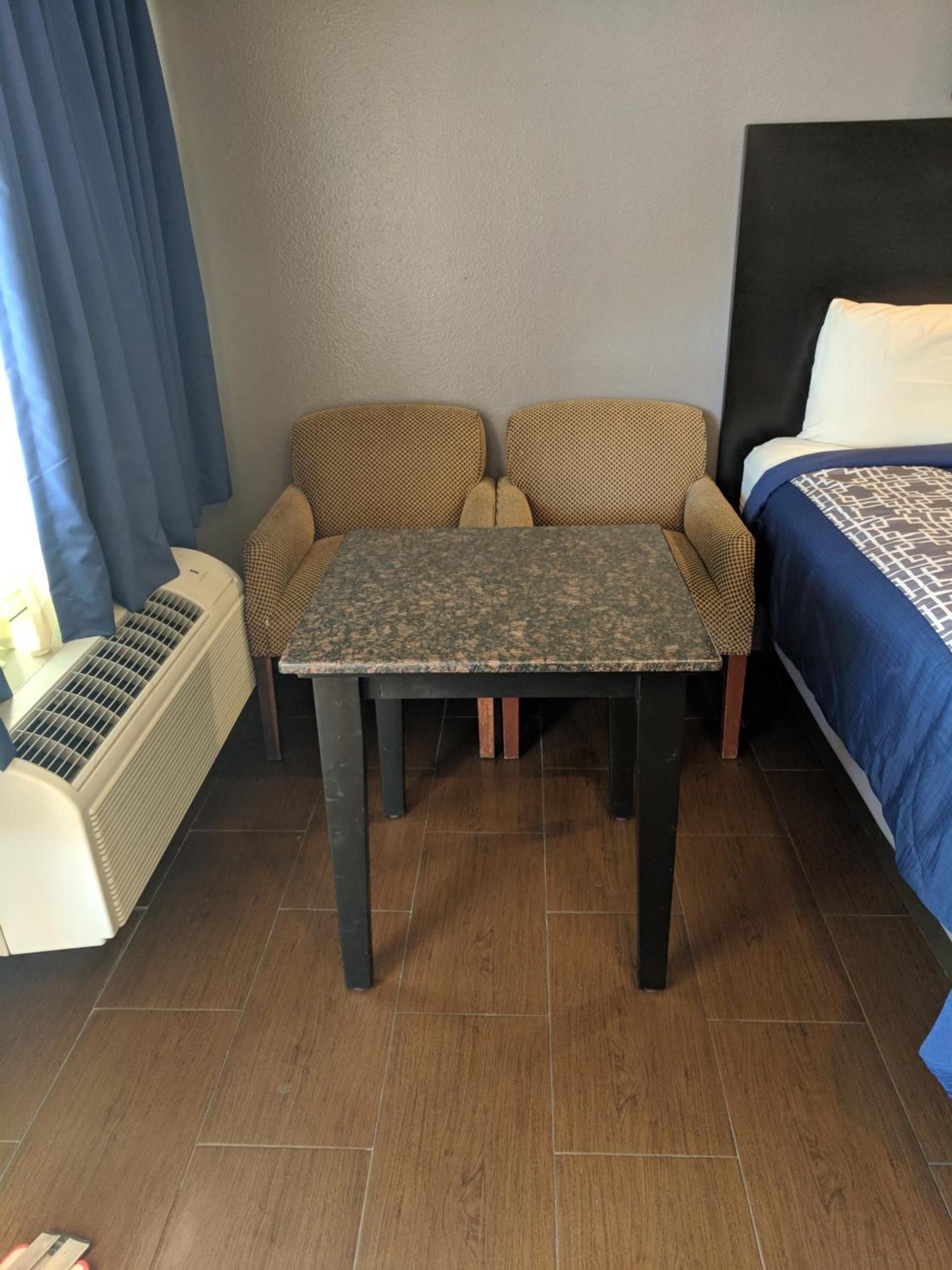 Americas Best Value Inn - Brownsville photo 13