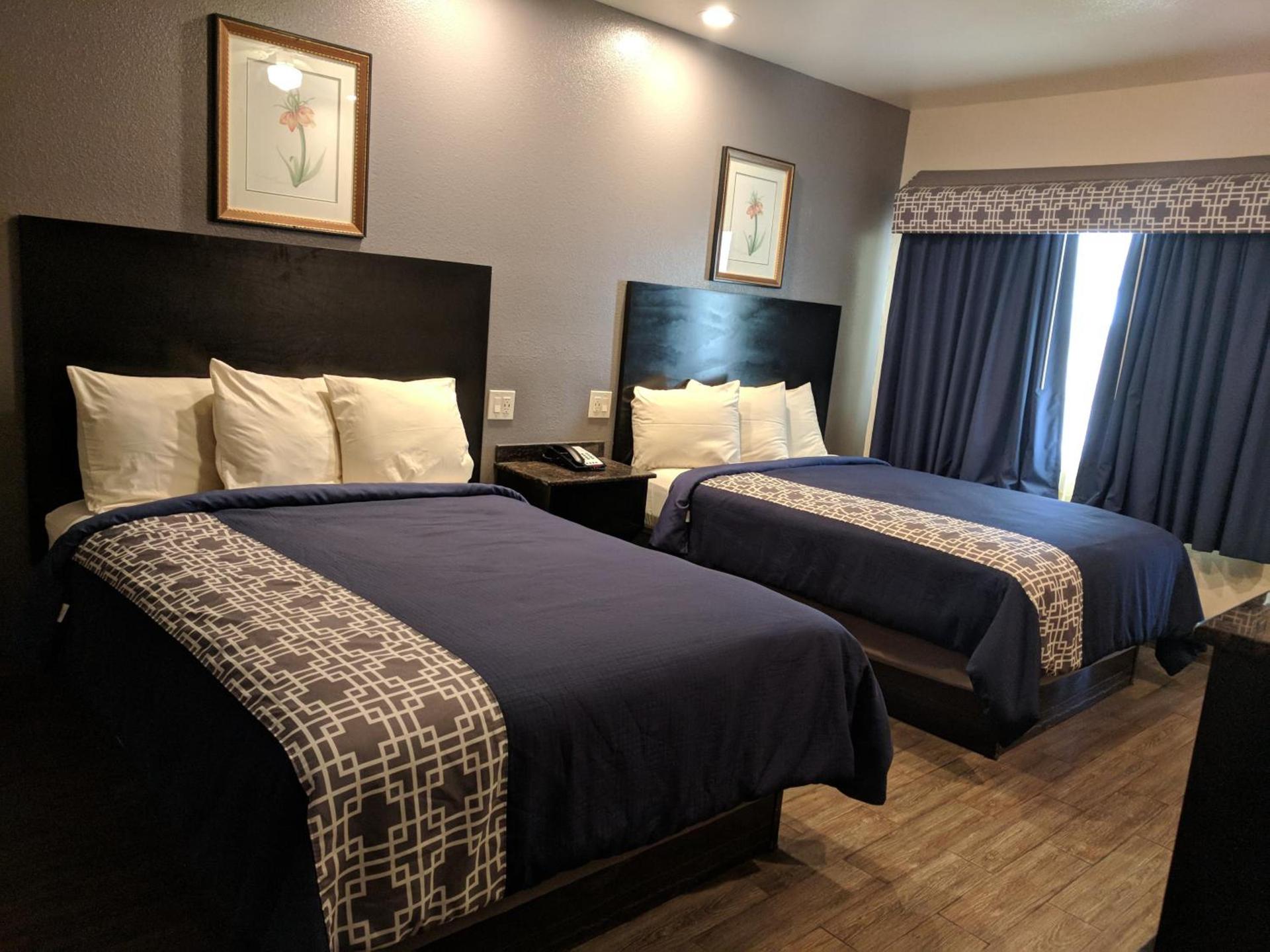 Americas Best Value Inn - Brownsville photo 18