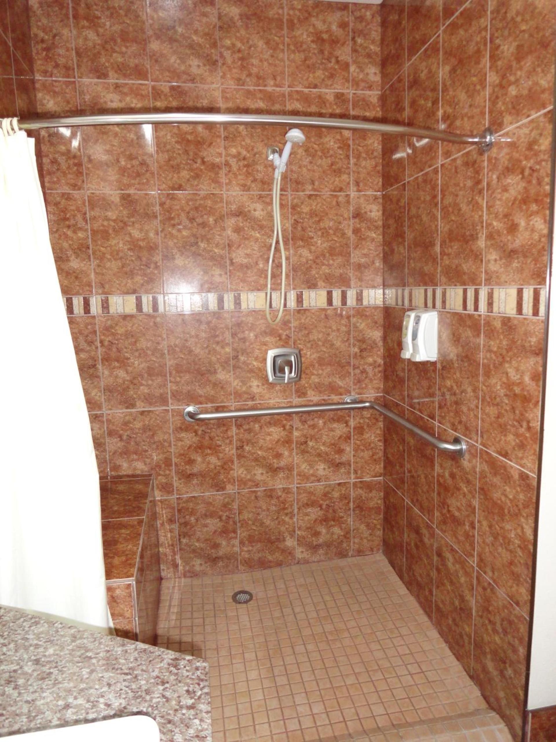 Americas Best Value Inn - Brownsville photo 34