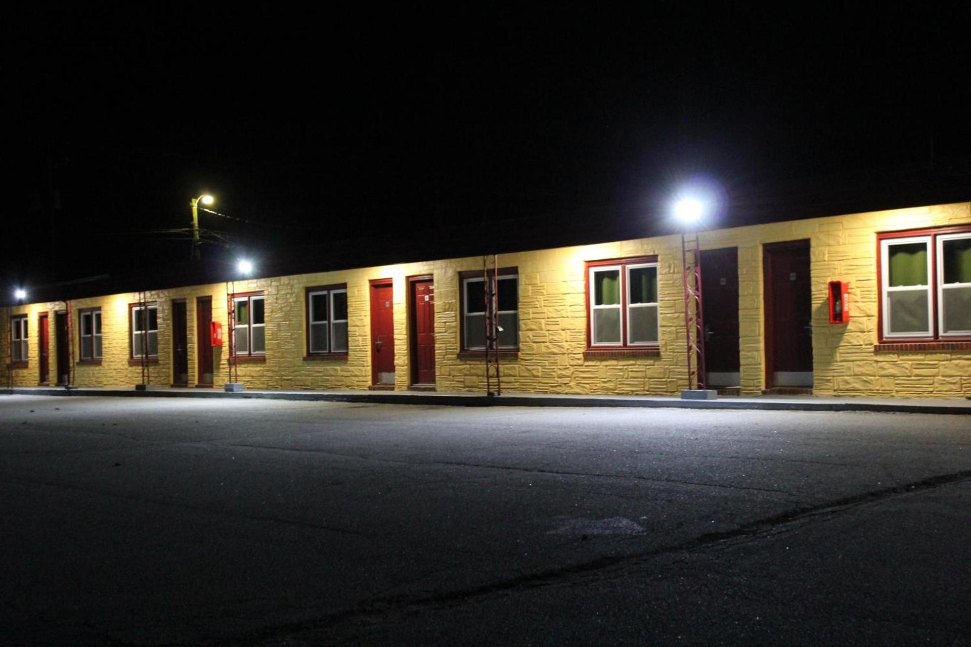 Driftwood Inn photo 20