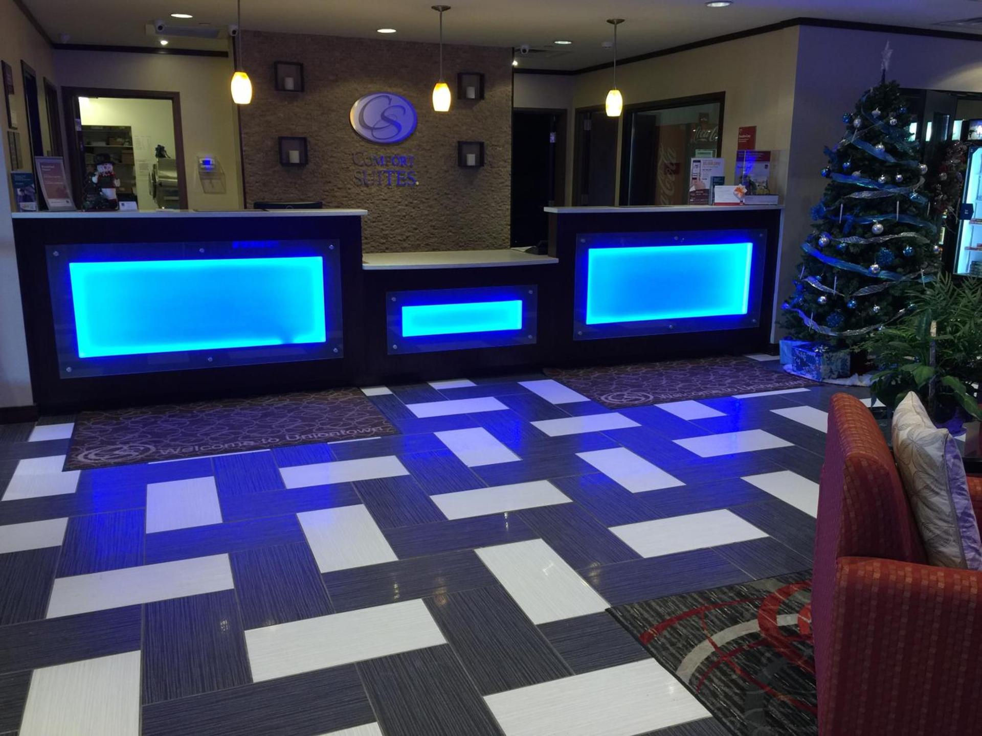 Comfort Suites Uniontown photo 8