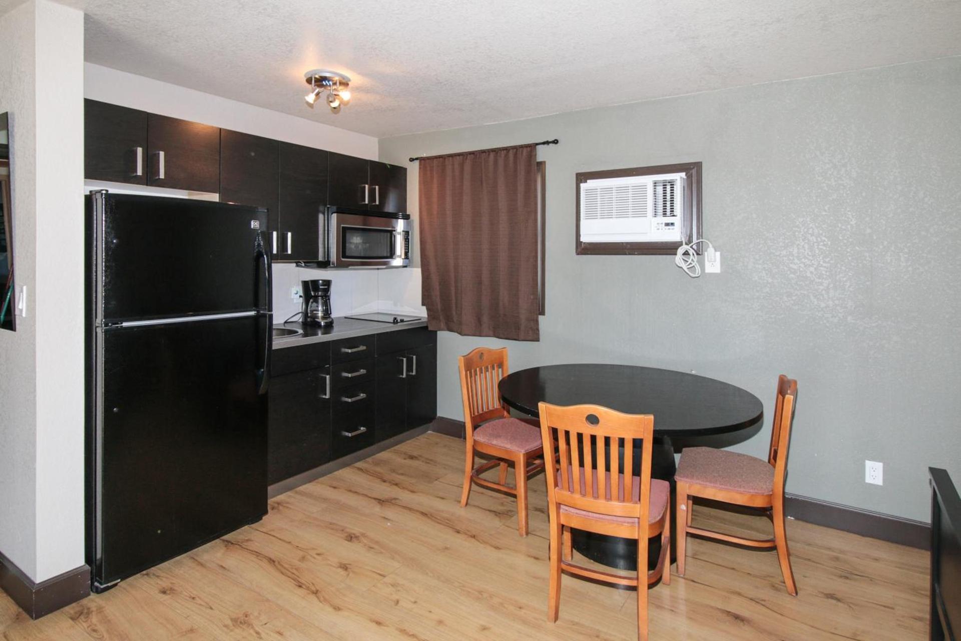 Sun Beach Inn photo 39