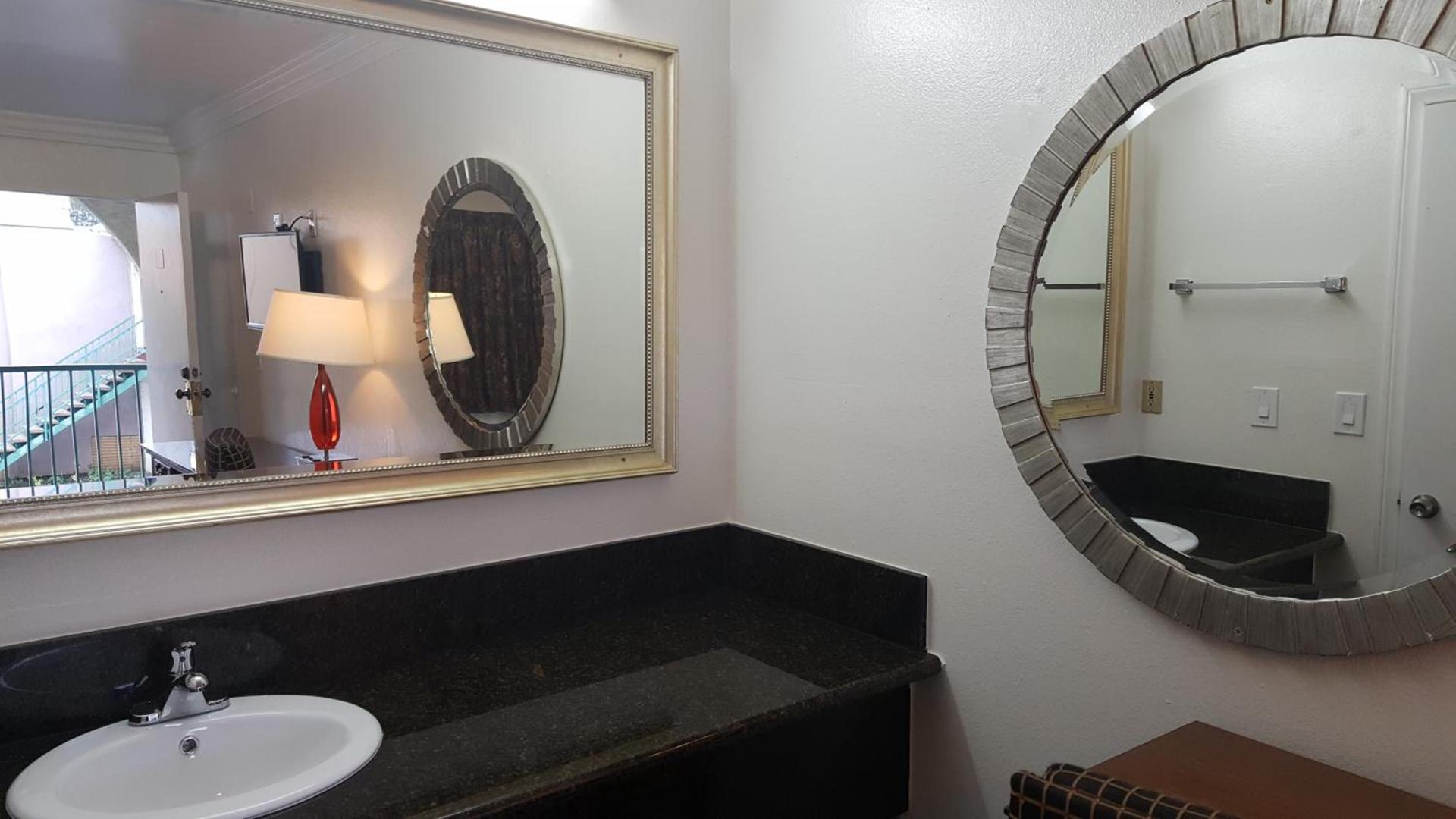 Flamingo Inn Long Beach photo 33