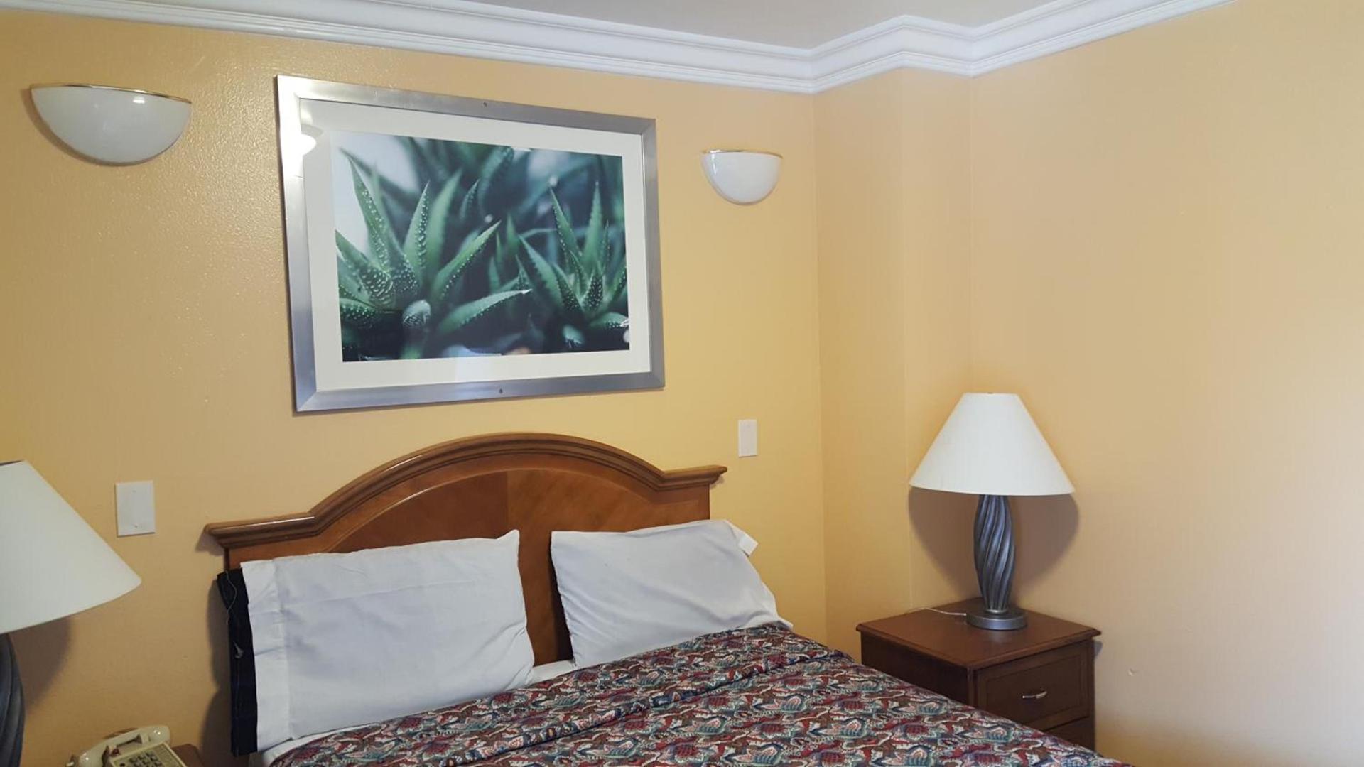 Flamingo Inn Long Beach photo 24