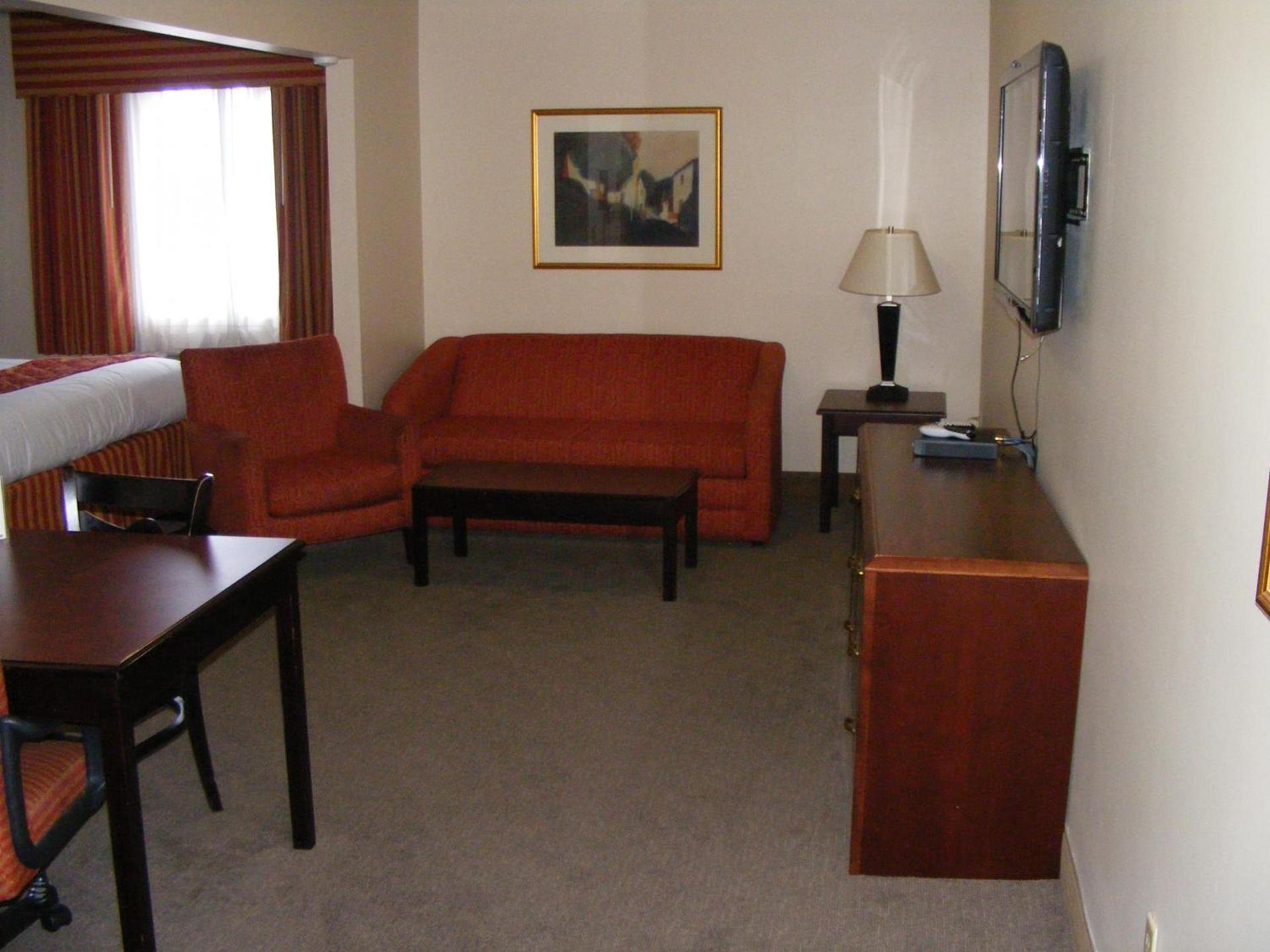 Ashley Quarters Hotel Airport-Cincinnati photo 8