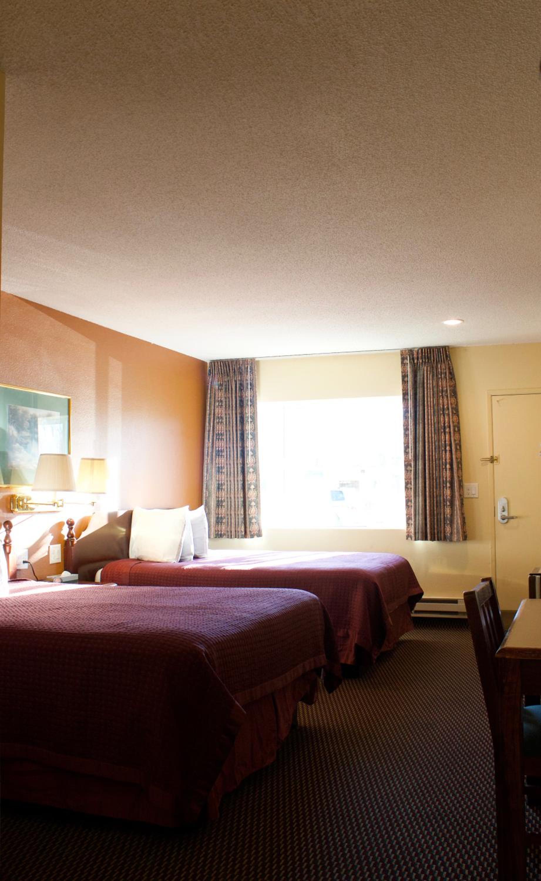 Knights Inn Salem photo 15