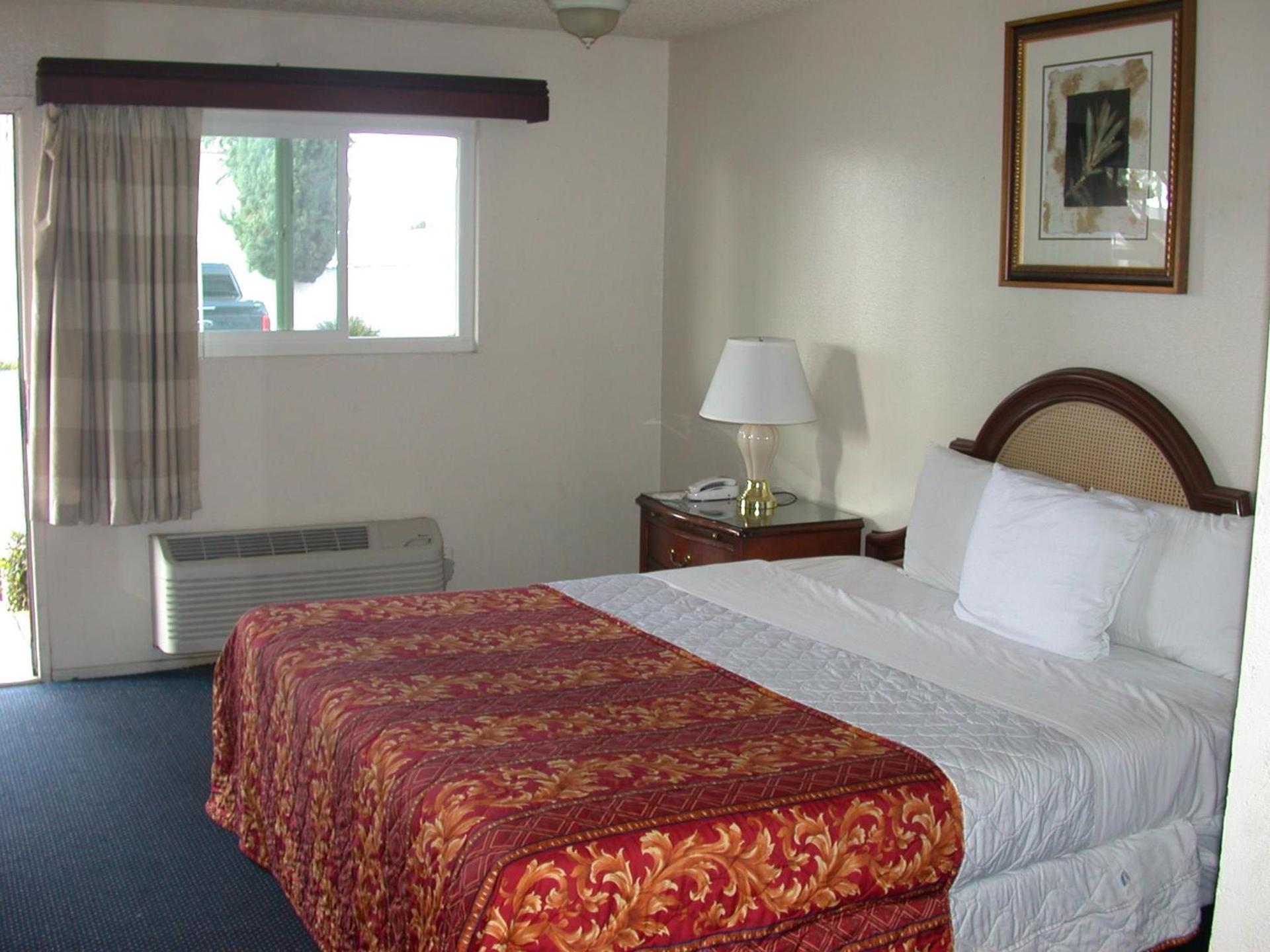 Valley Hotel photo 56