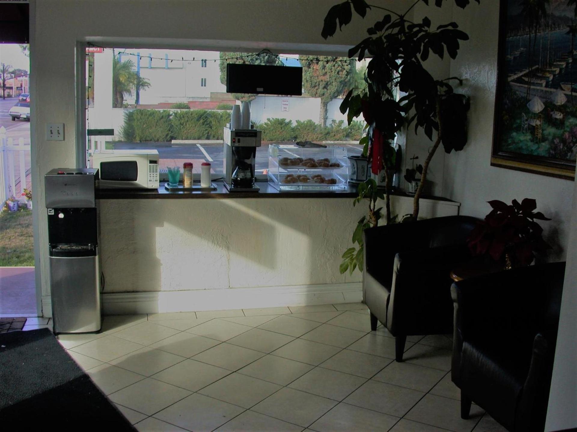 Valley Hotel photo 53