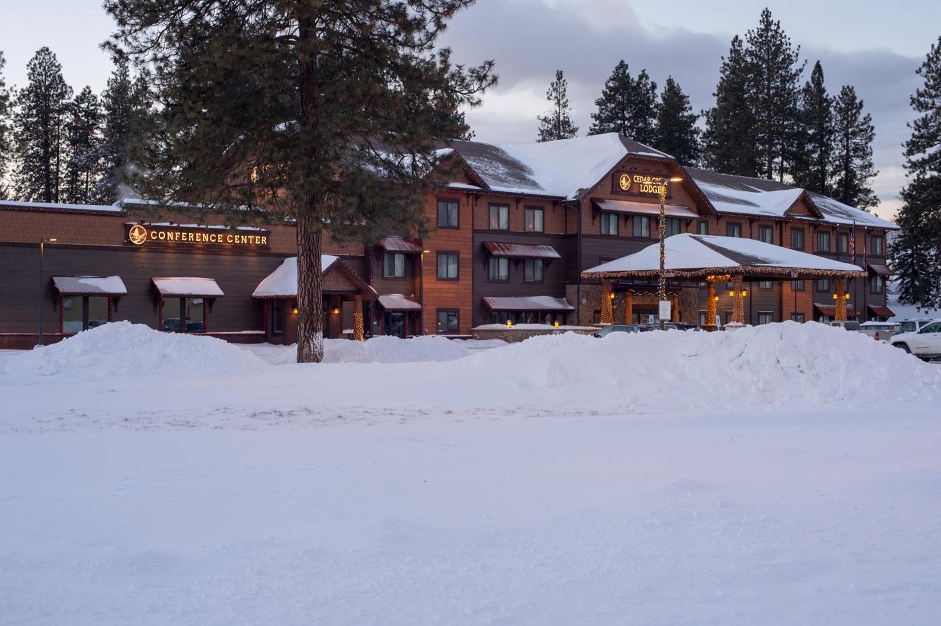 Cedar Creek Lodge & Conference Center photo 4