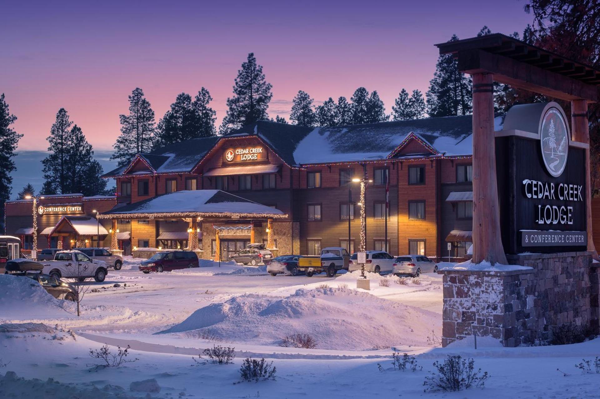 Cedar Creek Lodge & Conference Center photo 3