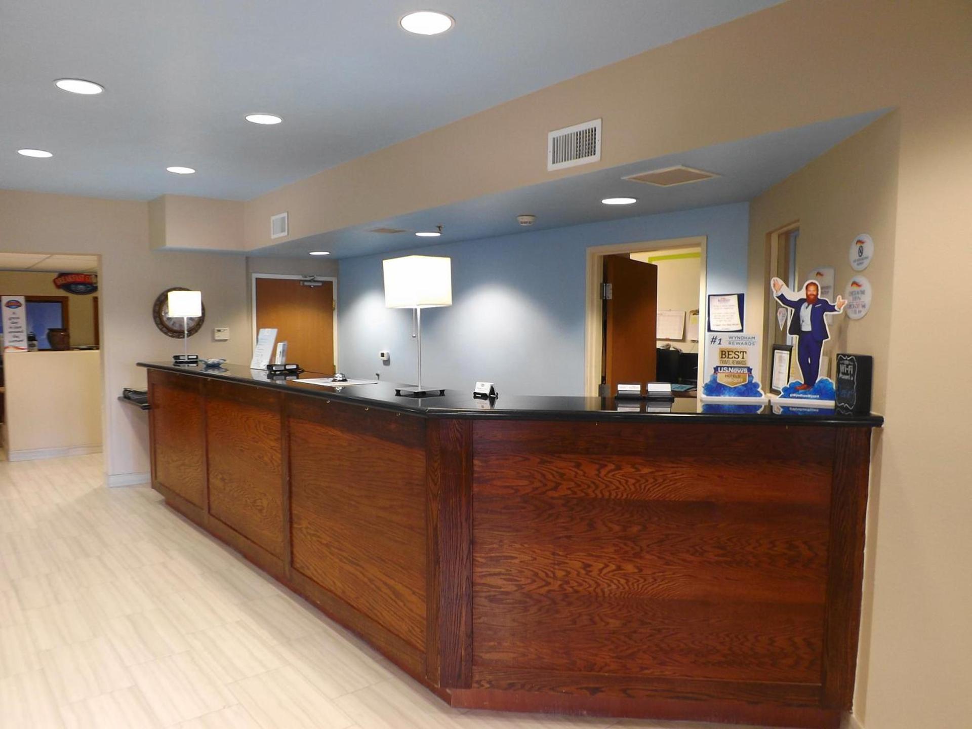Baymont by Wyndham Roswell photo 27