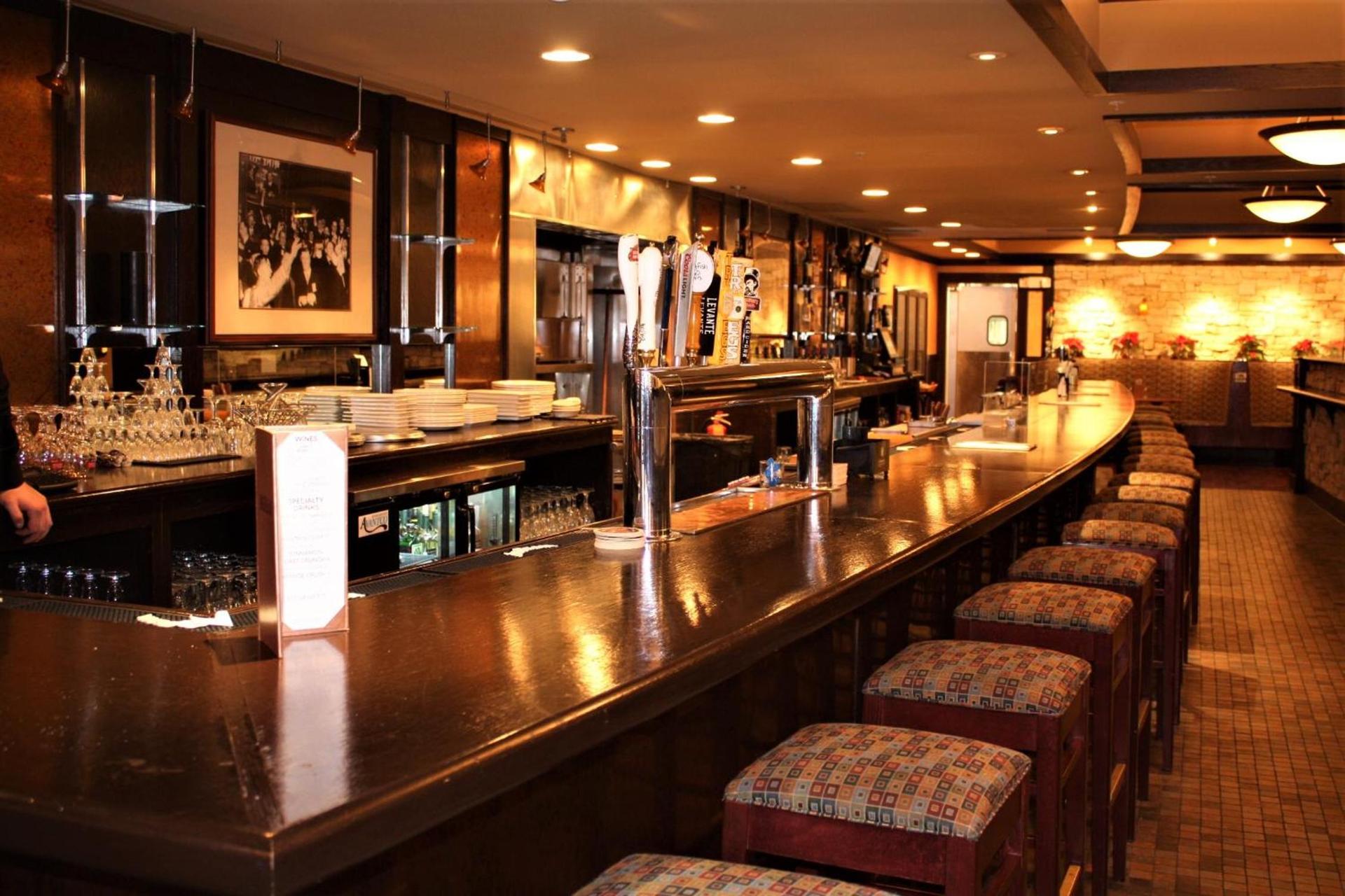 Waynebrook Inn photo 33