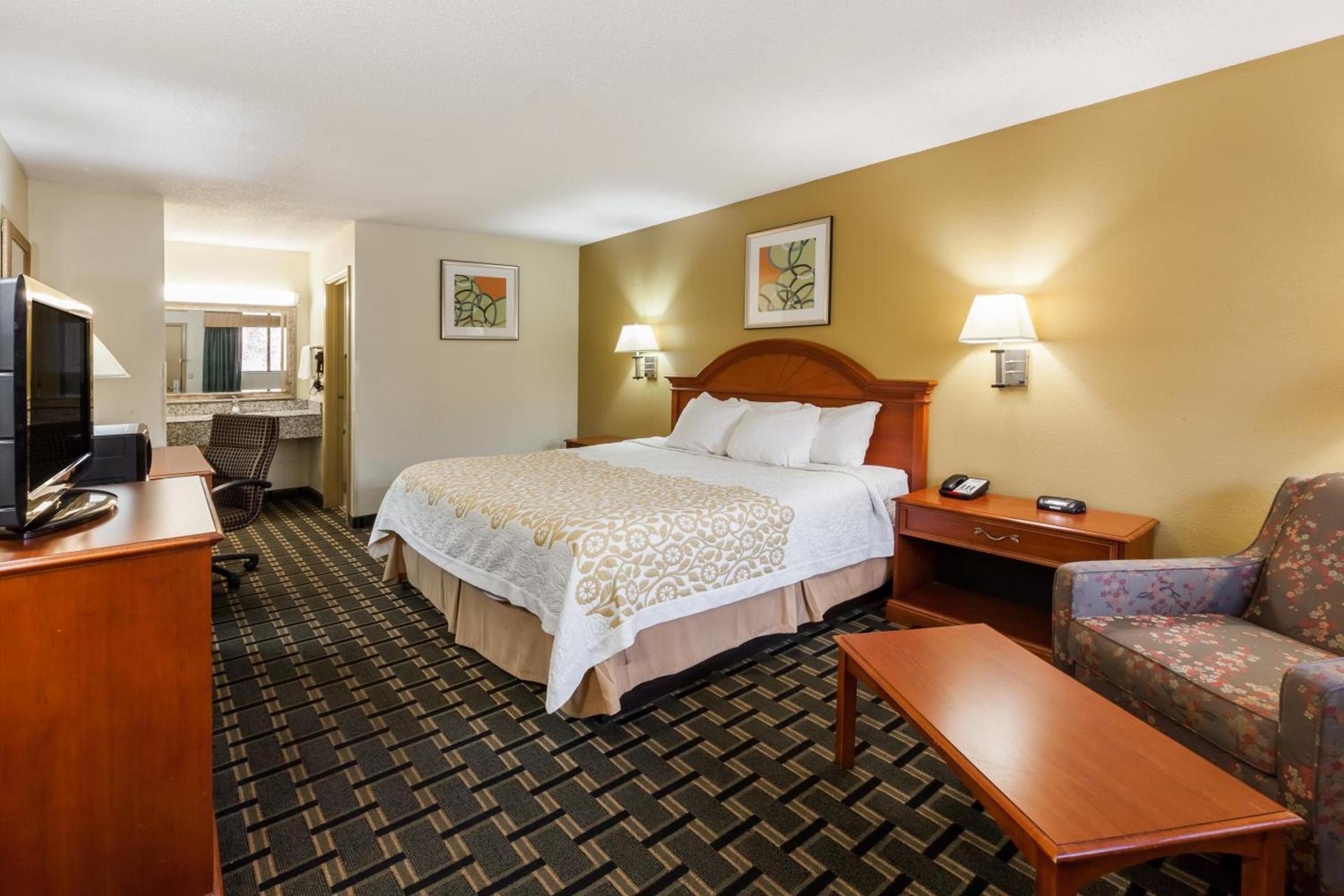 Days Inn by Wyndham Kent - Akron photo 18